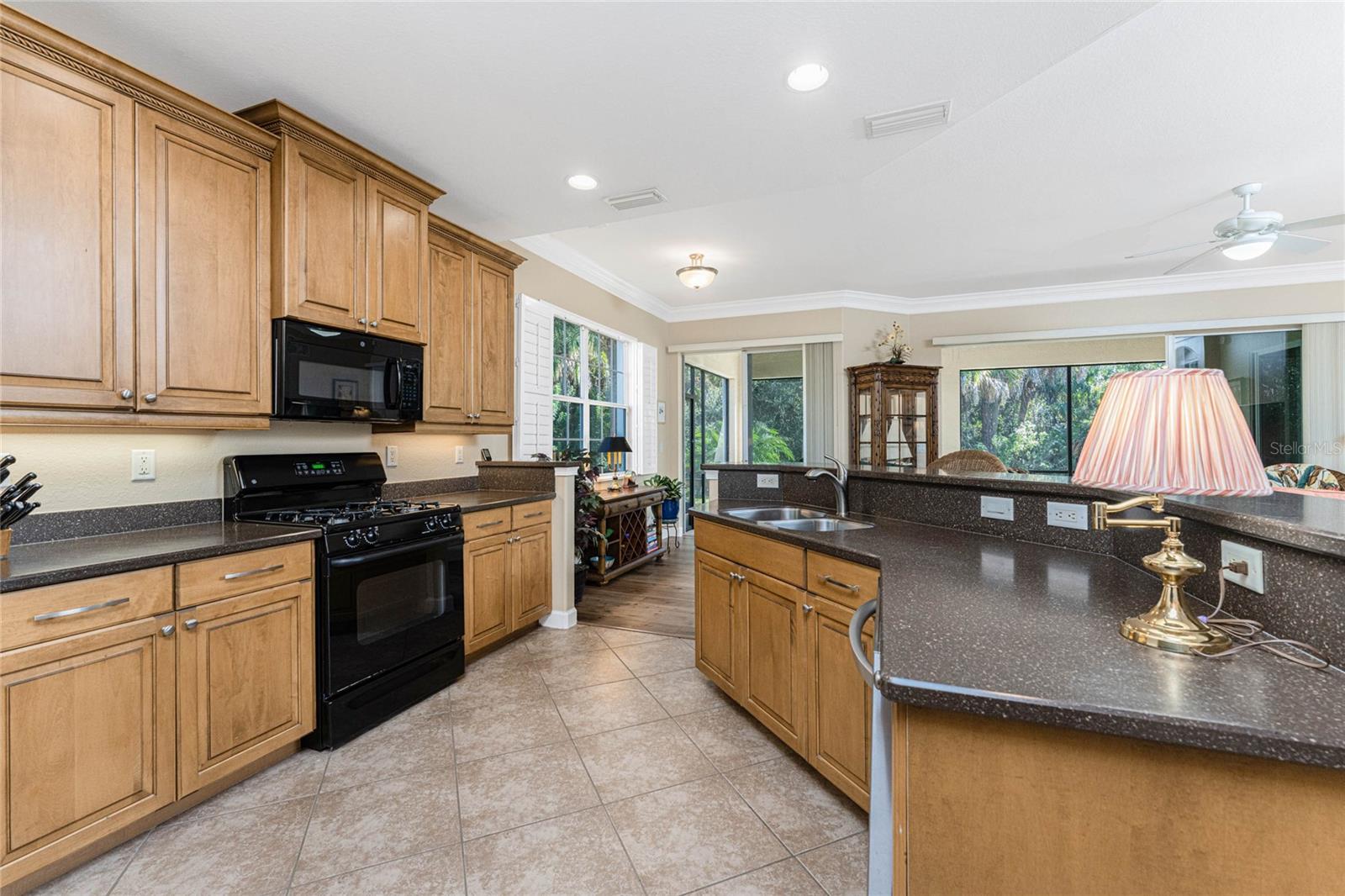 Image 15 of 60 For 118 Bella Vista Terrace 7a