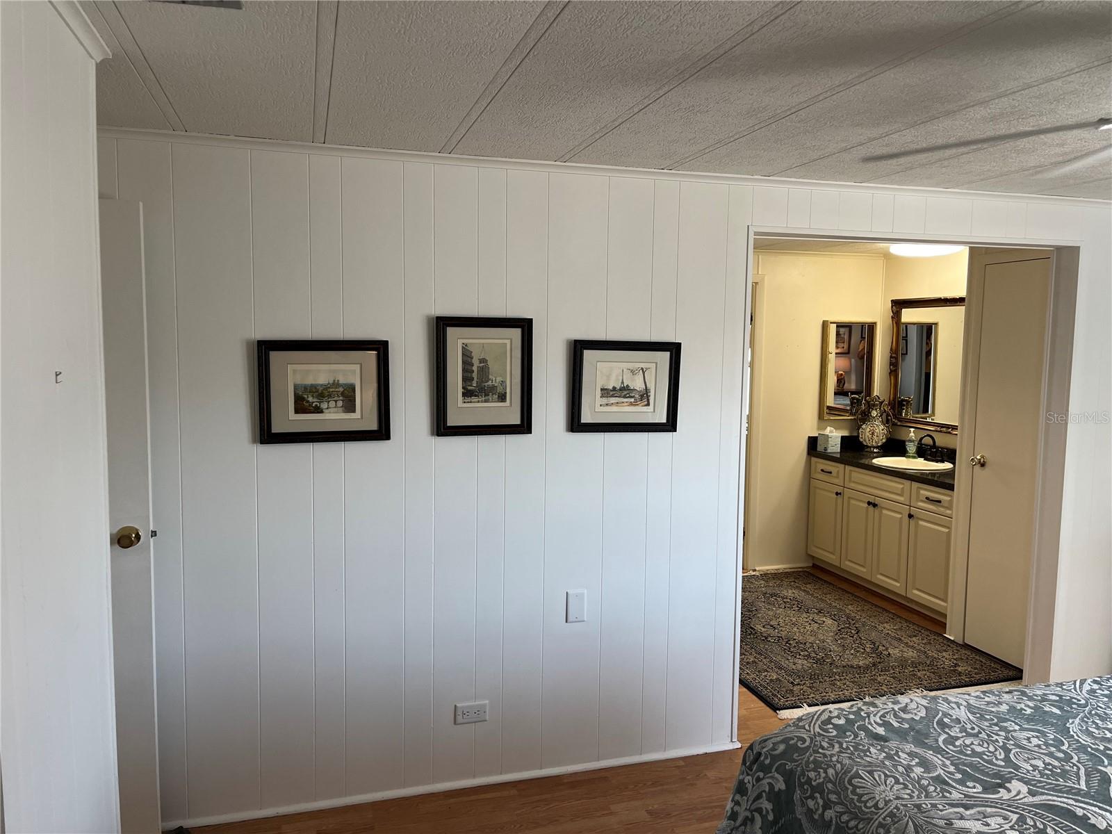 Image 38 of 52 For 922 Cortina Boulevard