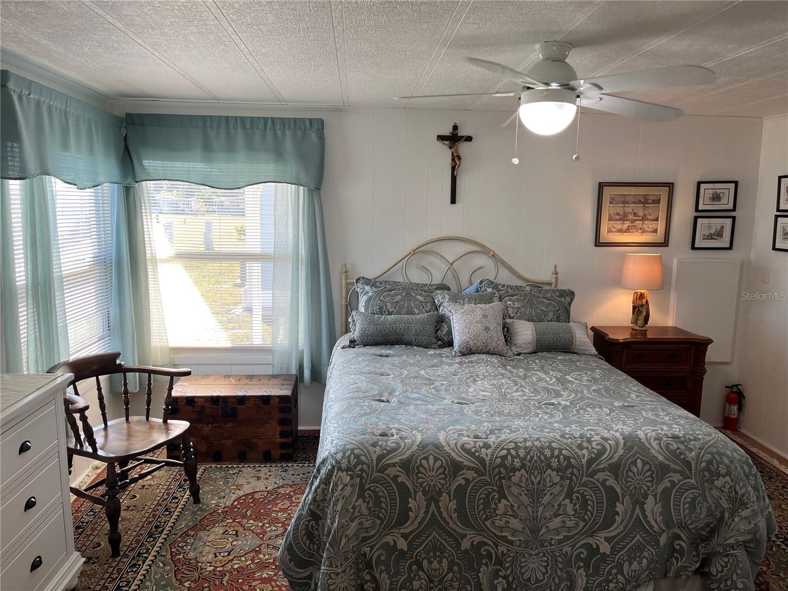 Image 41 of 52 For 922 Cortina Boulevard