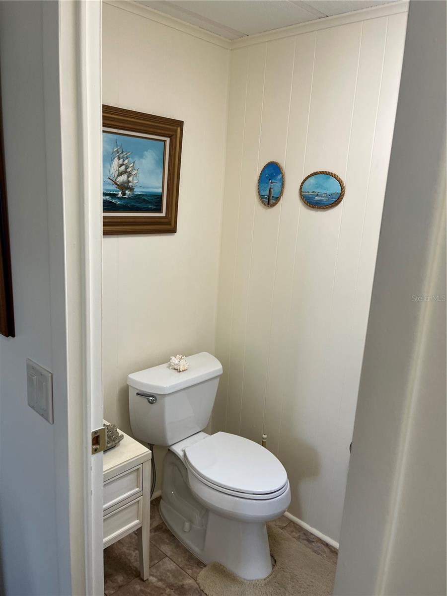 Image 45 of 52 For 922 Cortina Boulevard