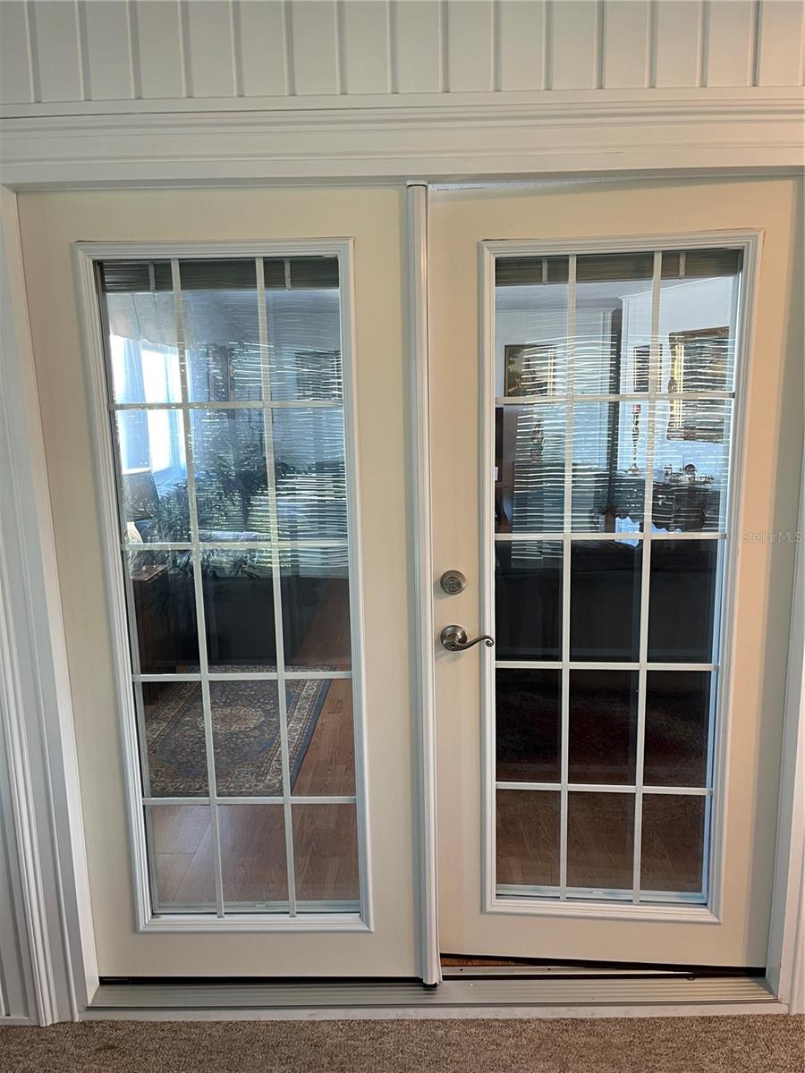 Image 49 of 52 For 922 Cortina Boulevard