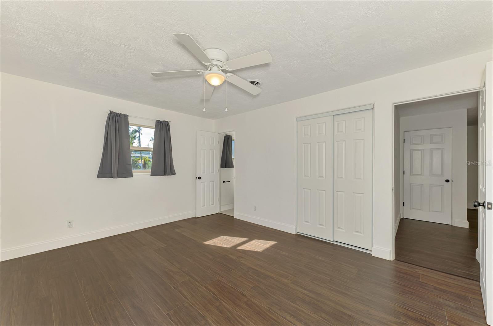 Image 22 of 41 For 3774 Wake Avenue