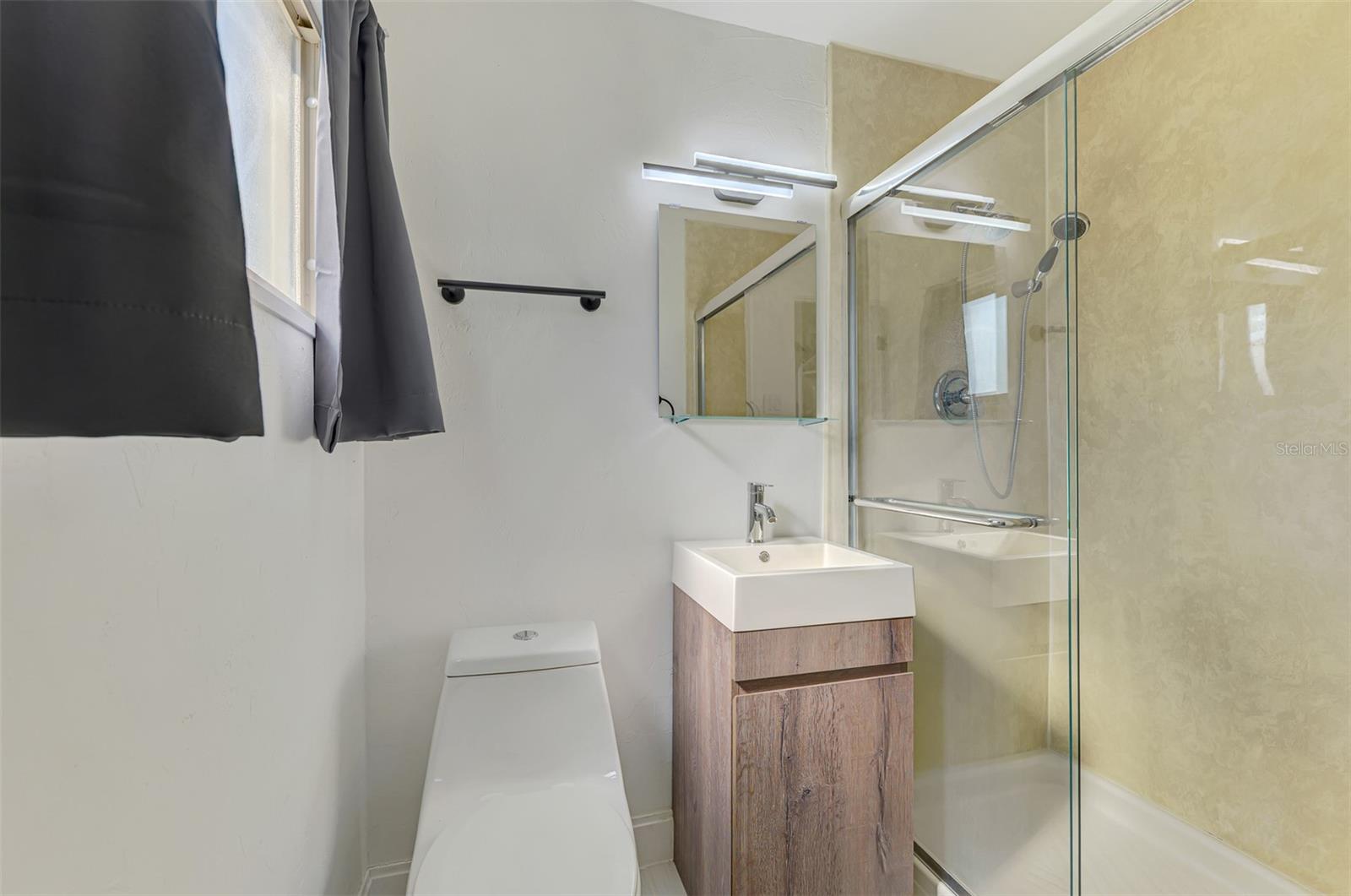 Image 23 of 41 For 3774 Wake Avenue