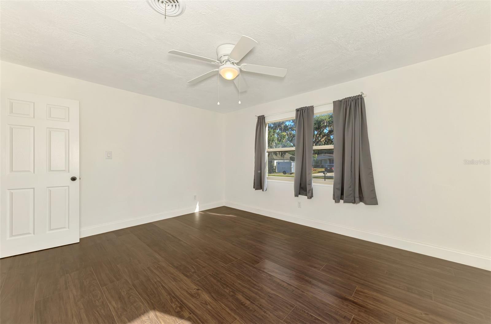 Image 24 of 41 For 3774 Wake Avenue