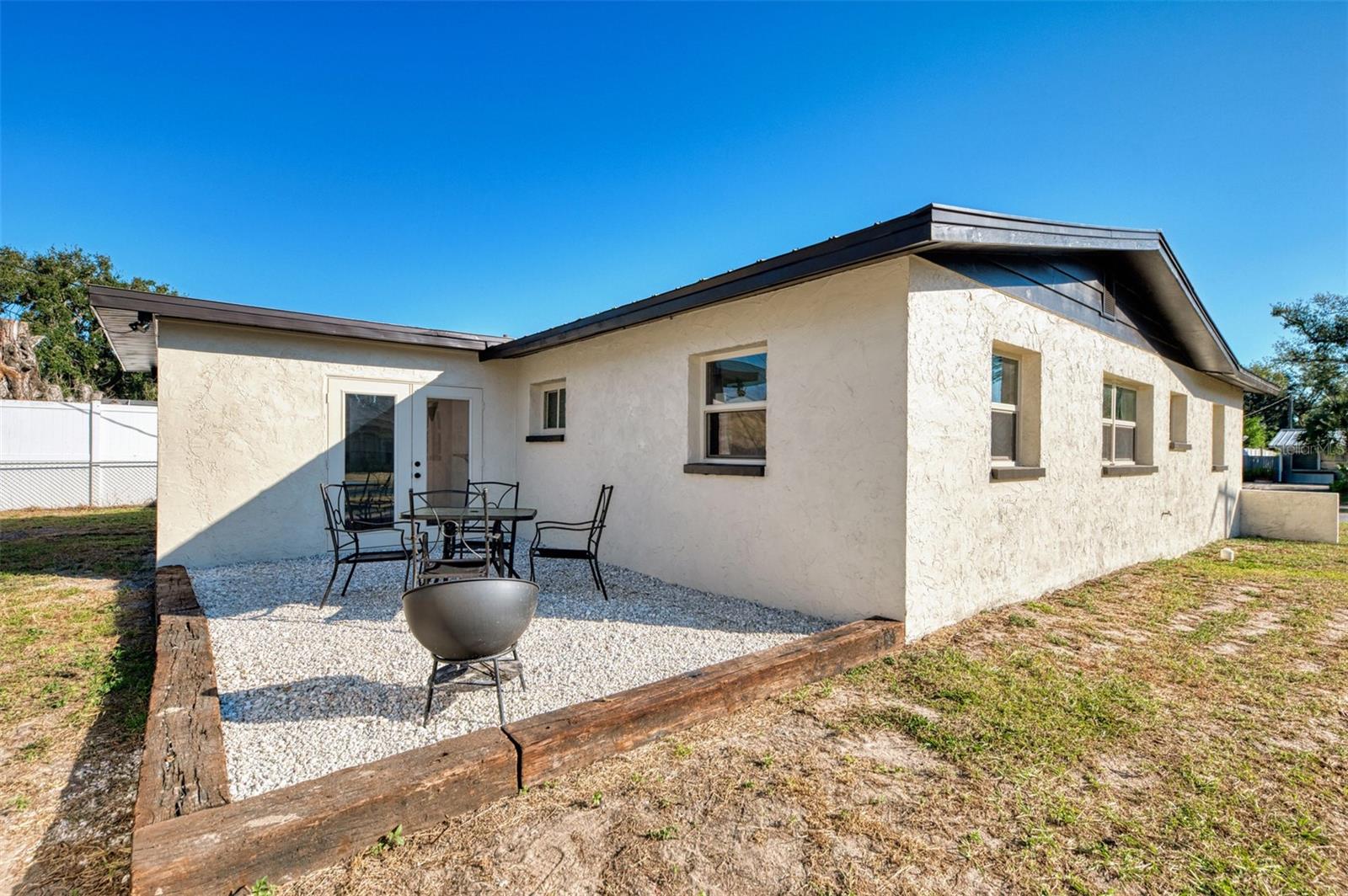 Image 34 of 41 For 3774 Wake Avenue