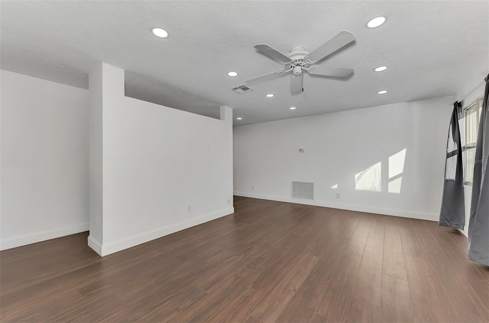 Image 6 of 41 For 3774 Wake Avenue