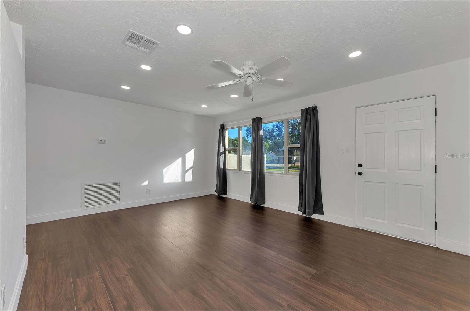 Image 7 of 41 For 3774 Wake Avenue