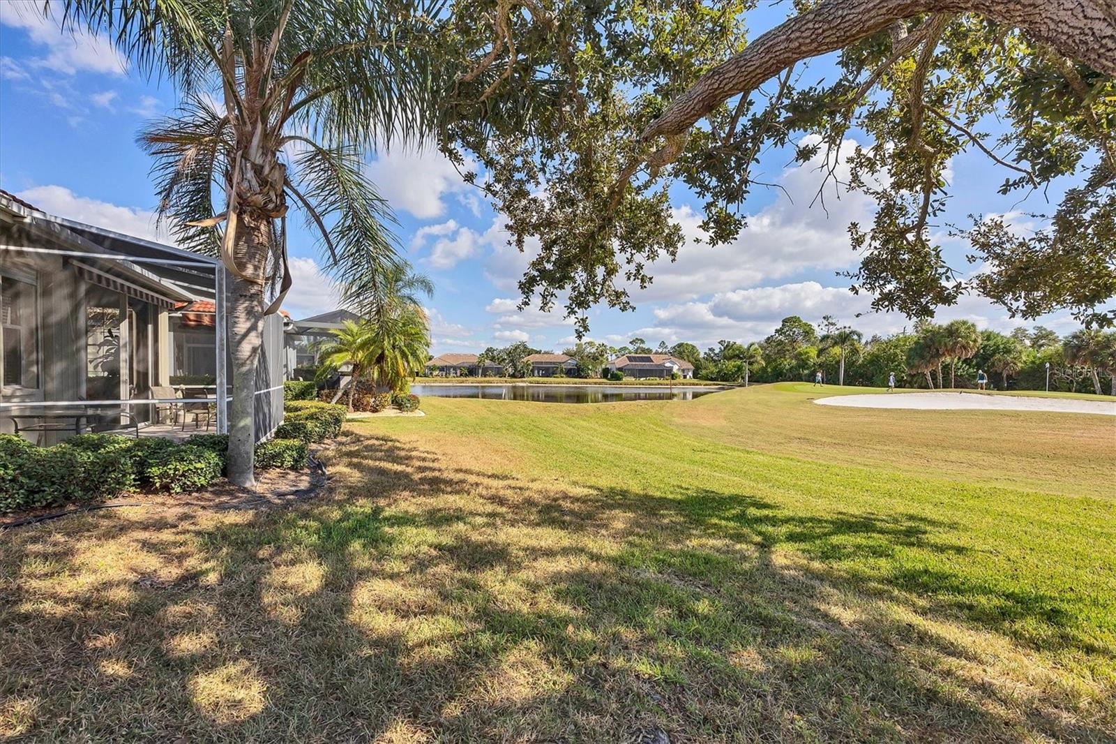 Image 21 of 75 For 446 Pinewood Lake Drive