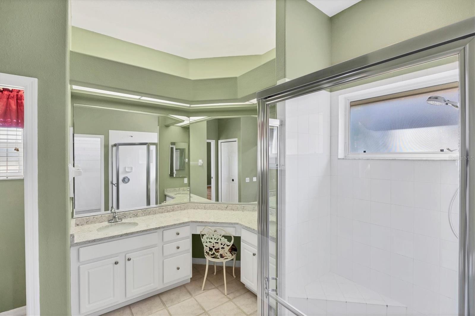 Image 39 of 75 For 446 Pinewood Lake Drive