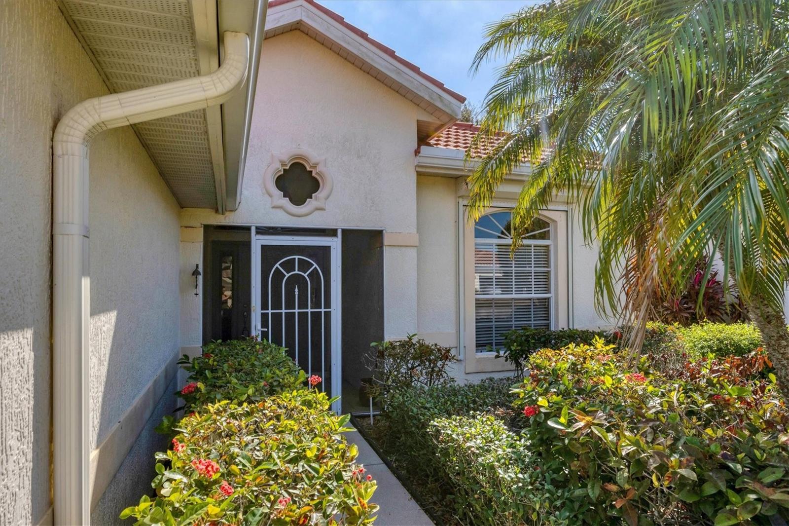 Image 4 of 75 For 446 Pinewood Lake Drive