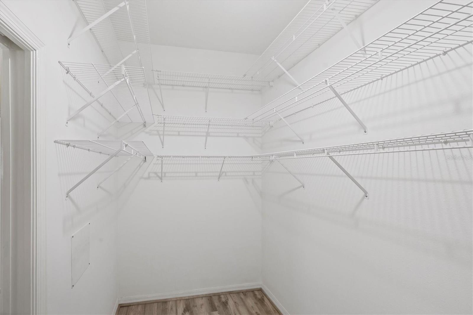 Image 41 of 75 For 446 Pinewood Lake Drive