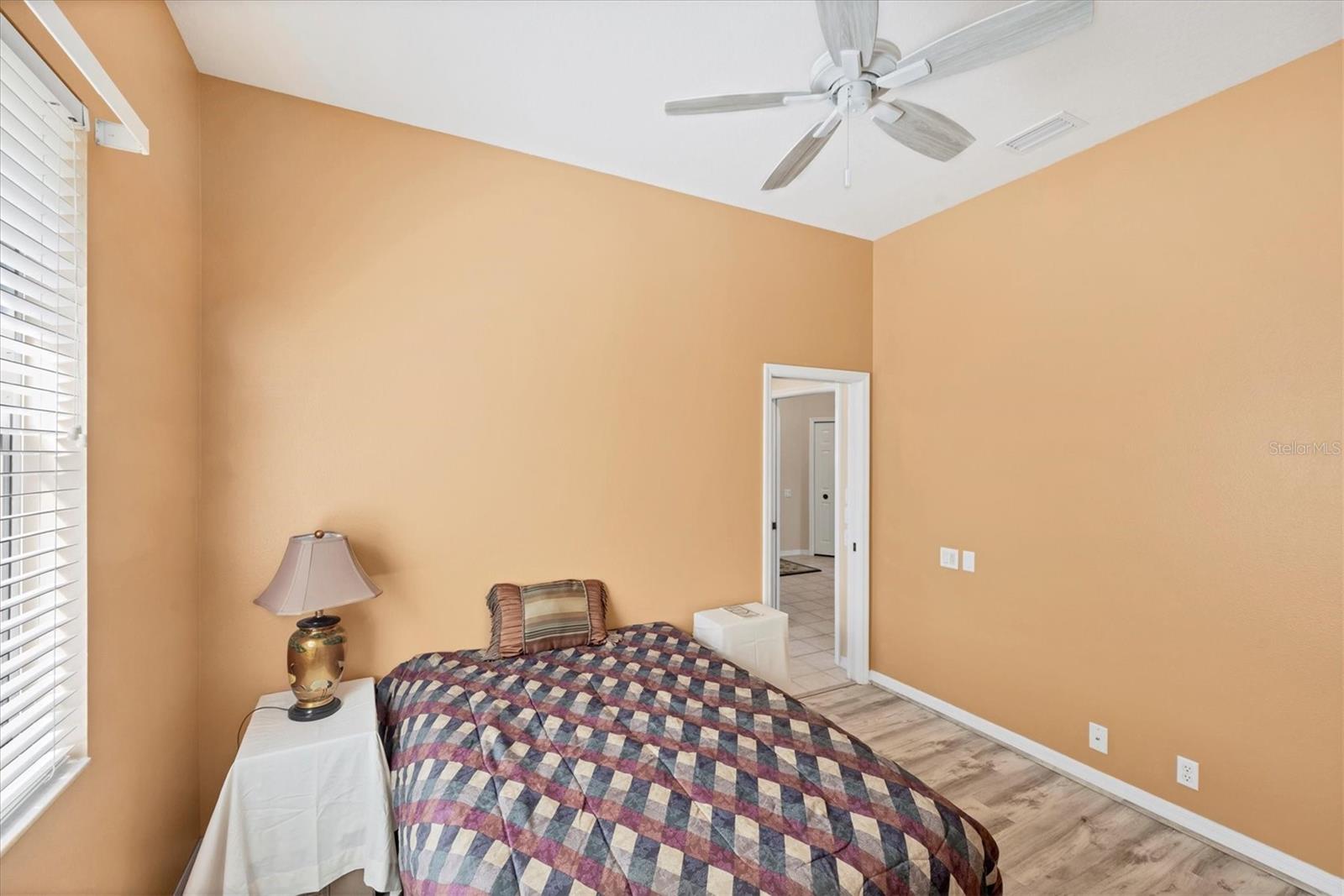 Image 44 of 75 For 446 Pinewood Lake Drive