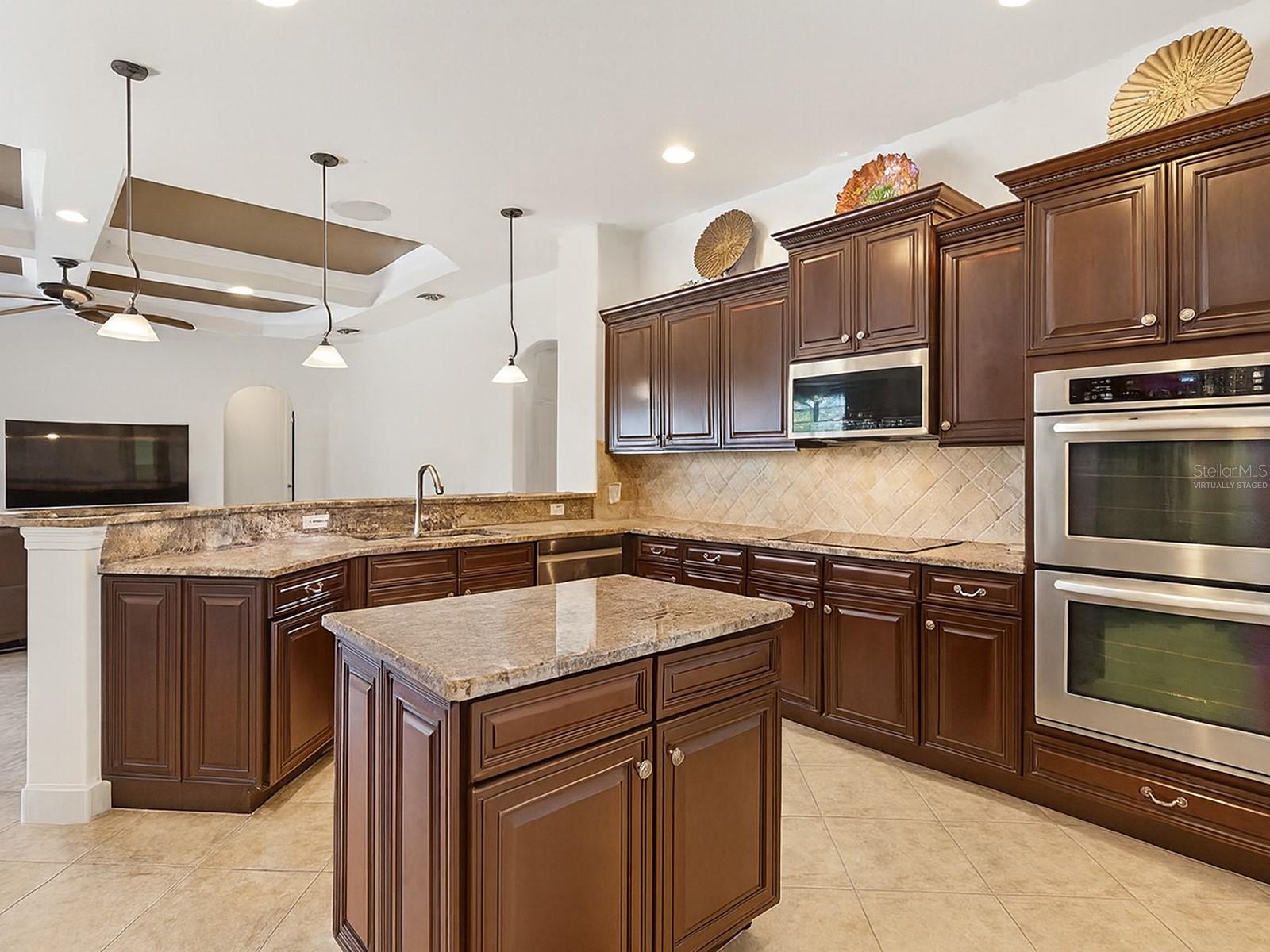 Image 3 of 43 For 2603 Myakka Marsh Lane