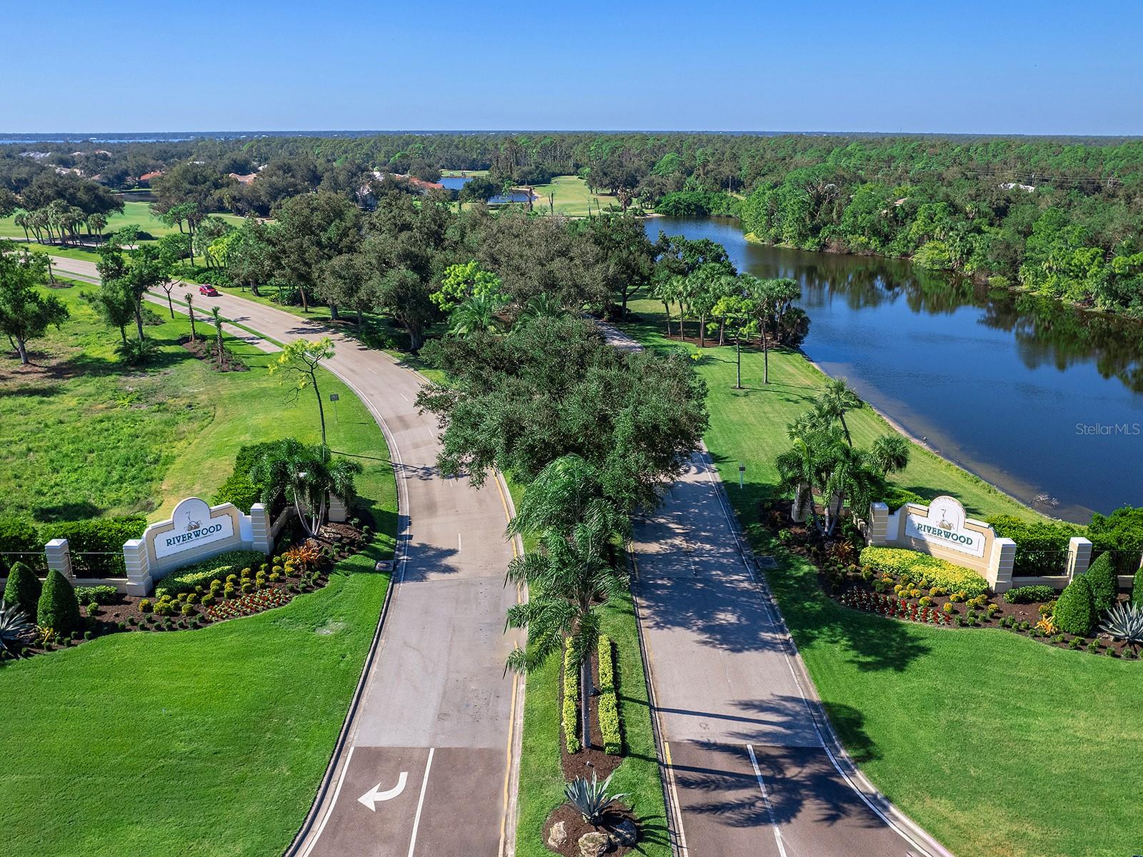 Image 34 of 43 For 2603 Myakka Marsh Lane