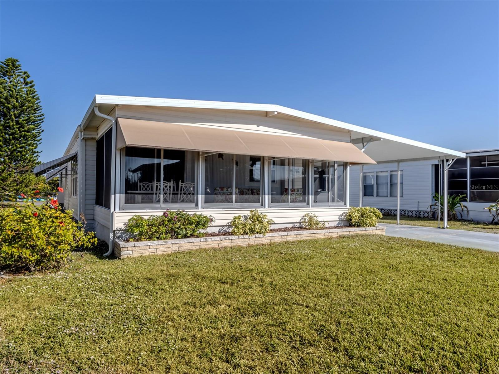 Image 3 of 47 For 710 Fairmount Drive