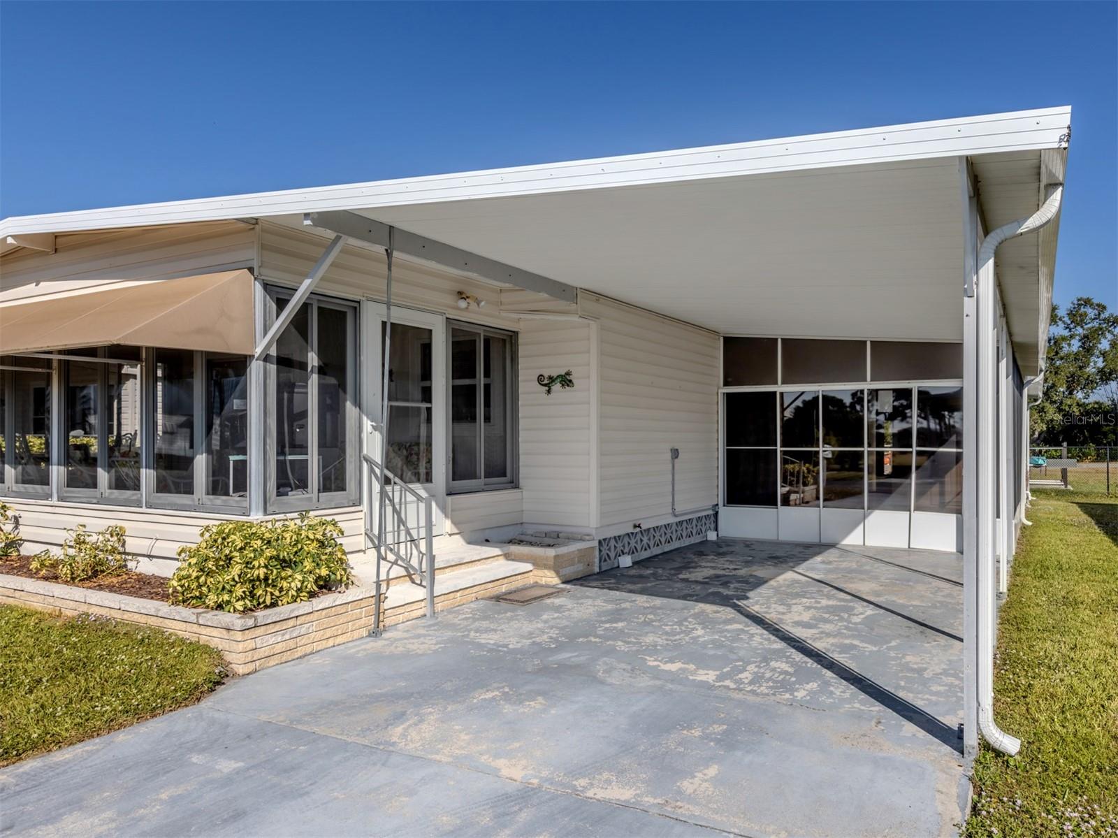 Image 4 of 47 For 710 Fairmount Drive