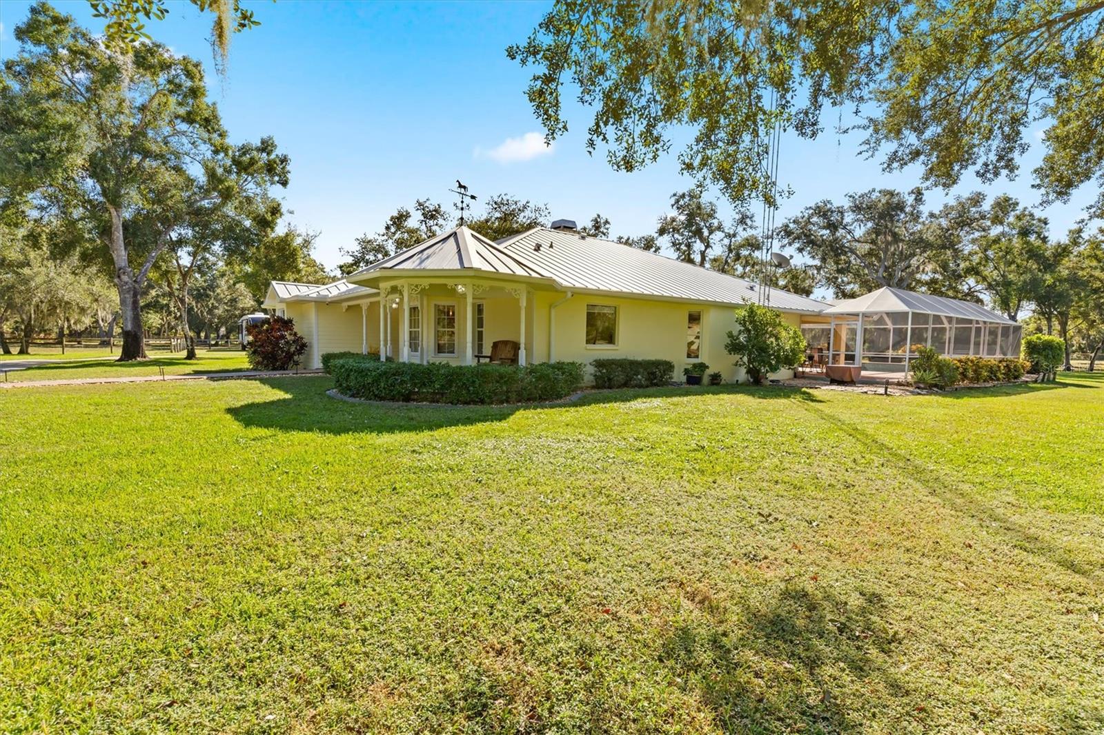 Image 10 of 42 For 3971 Albin Avenue