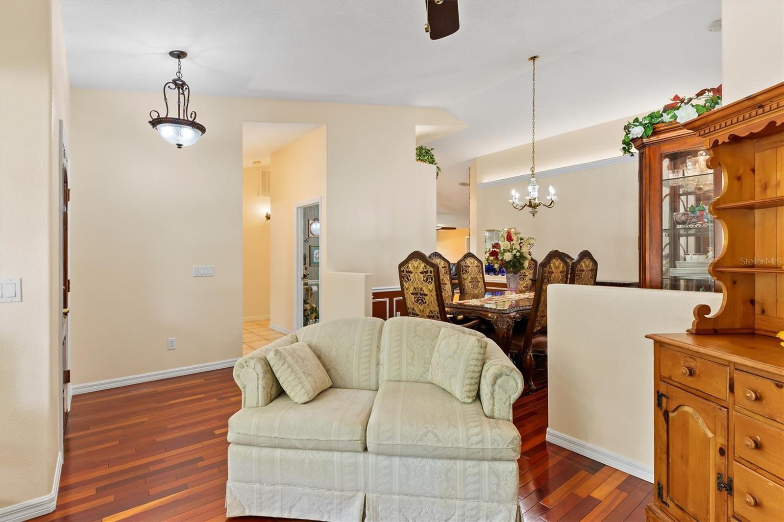 Image 12 of 42 For 3971 Albin Avenue