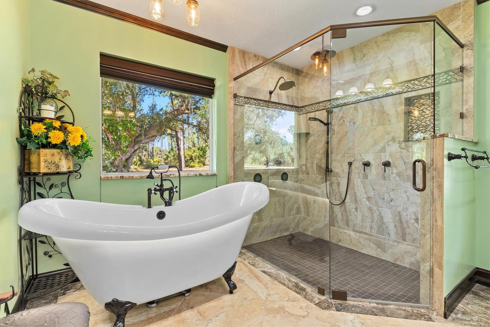 Image 21 of 42 For 3971 Albin Avenue