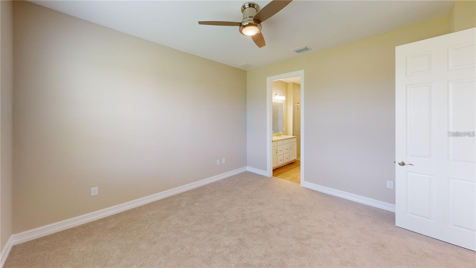 Image 10 of 17 For 209 Ibiza Loop