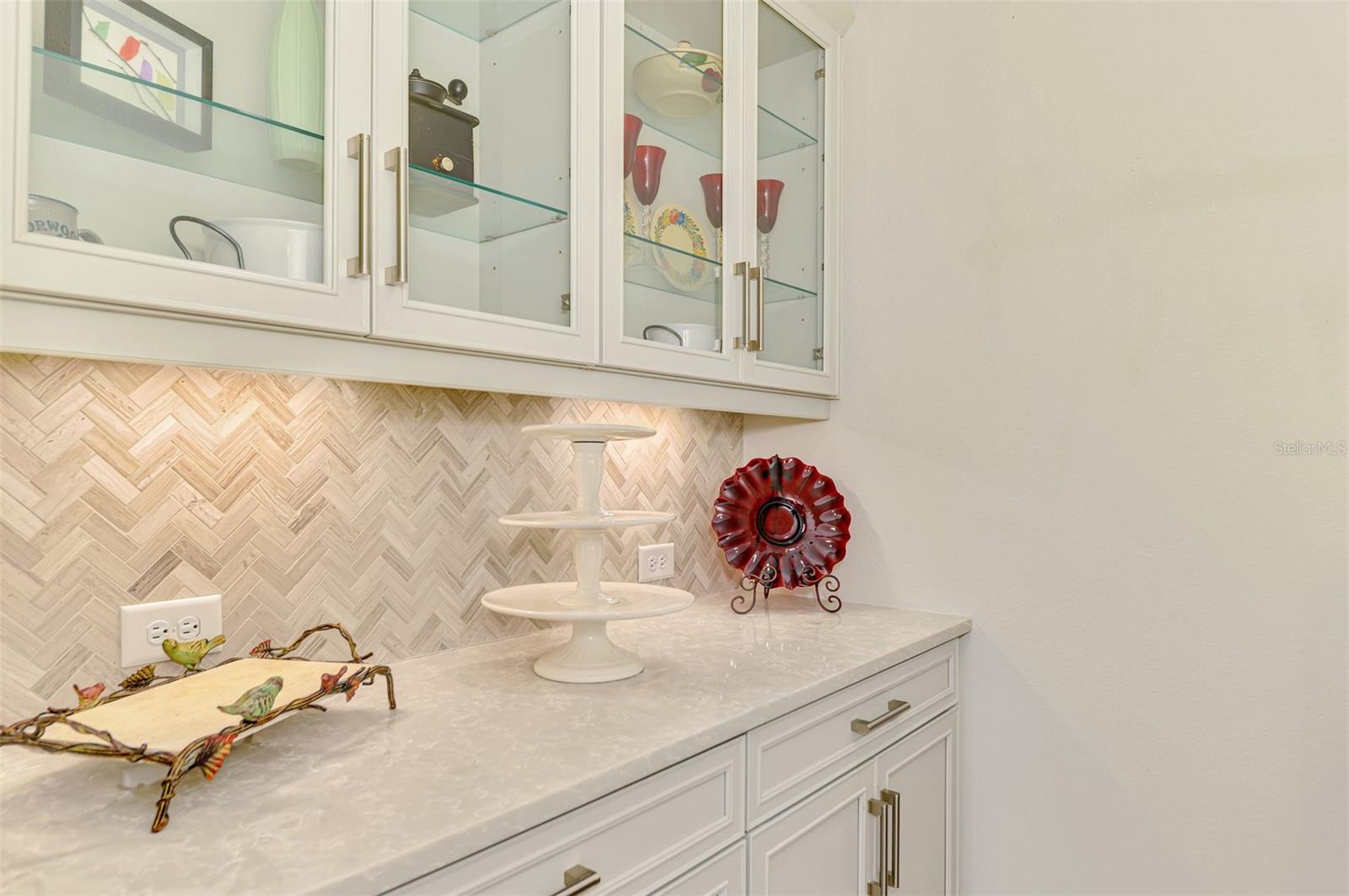 Image 22 of 73 For 26813 Weiskopf Drive