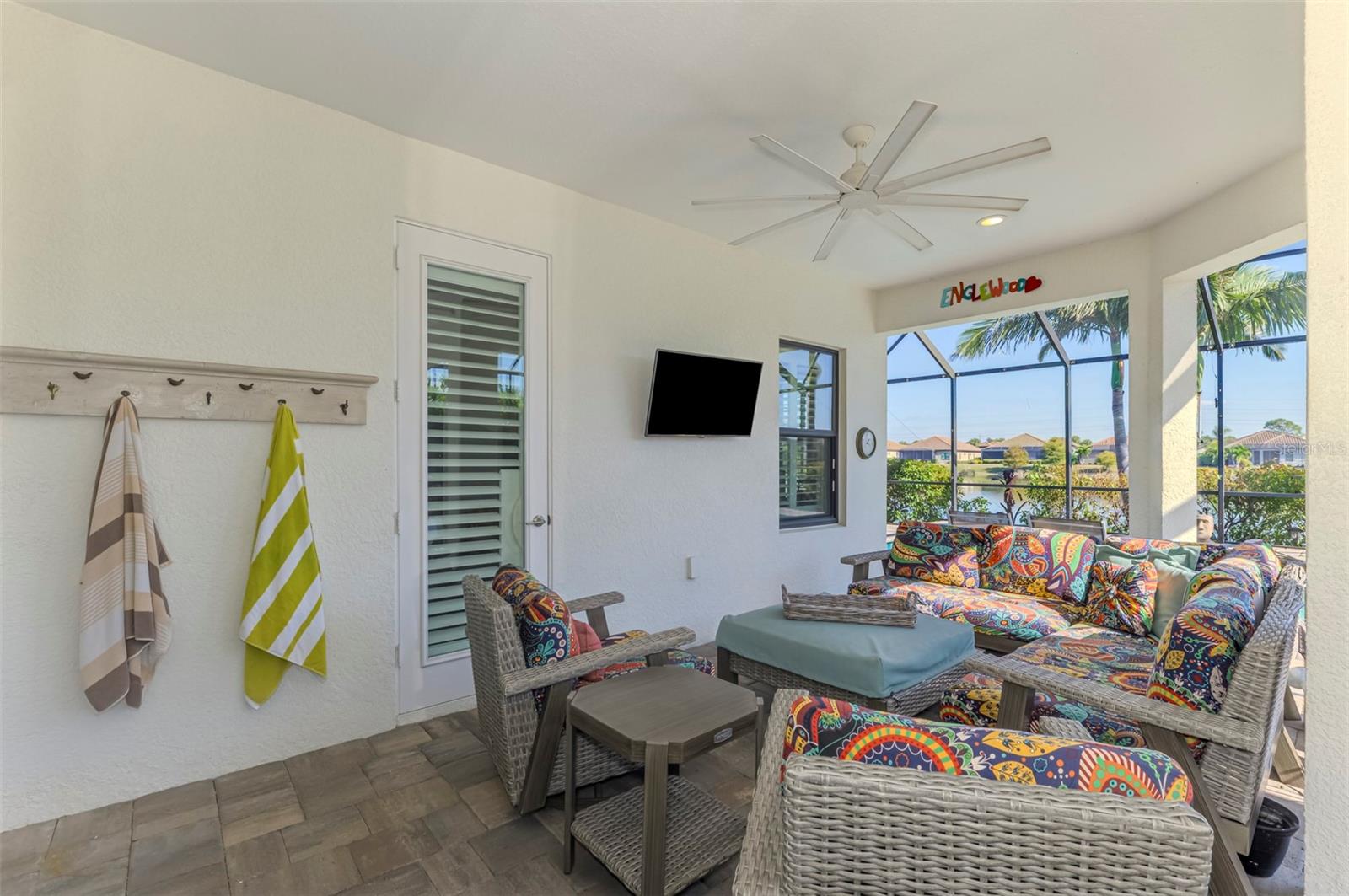 Image 45 of 73 For 26813 Weiskopf Drive