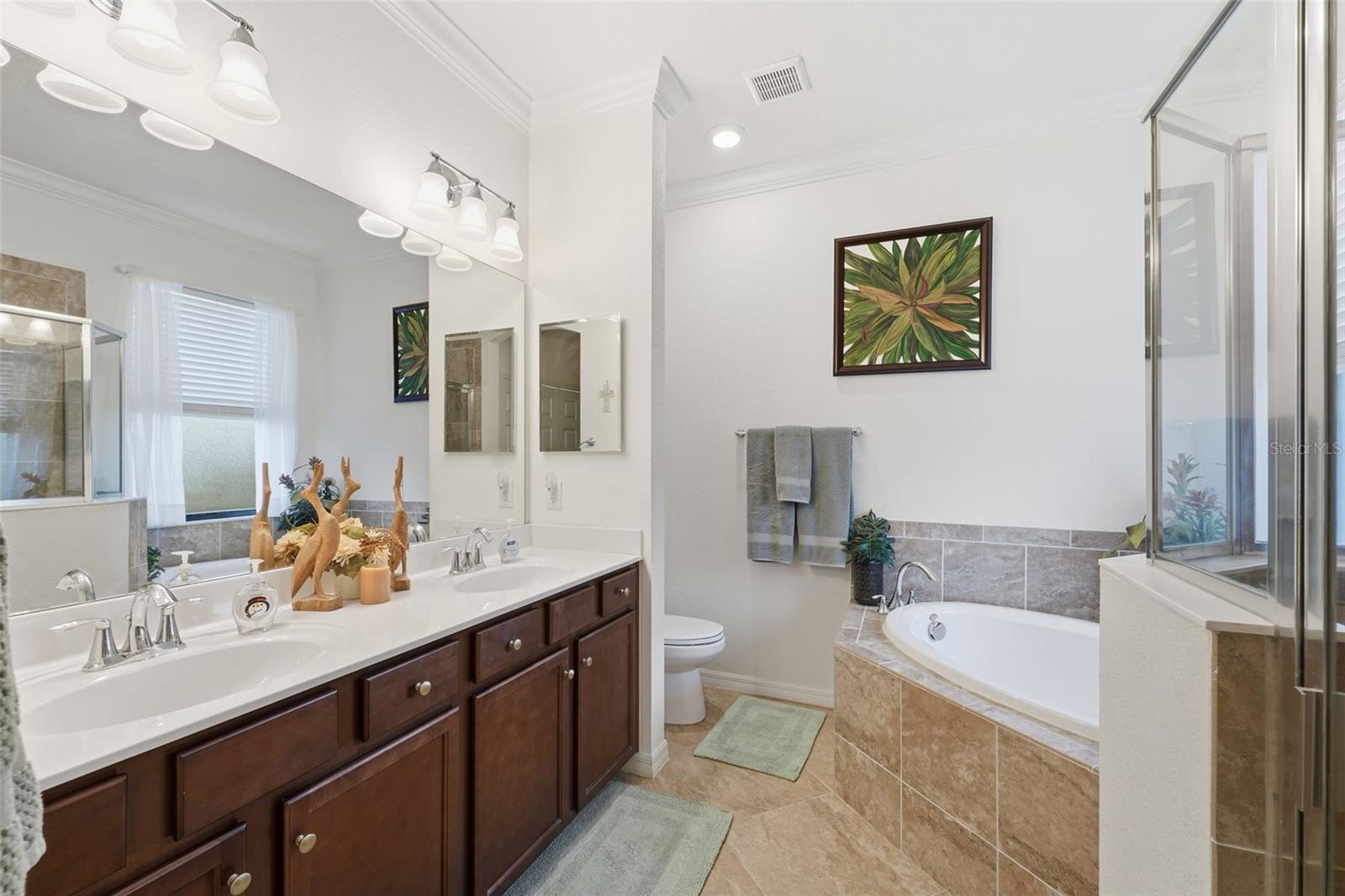 Image 19 of 36 For 12611 Garibaldi Lane