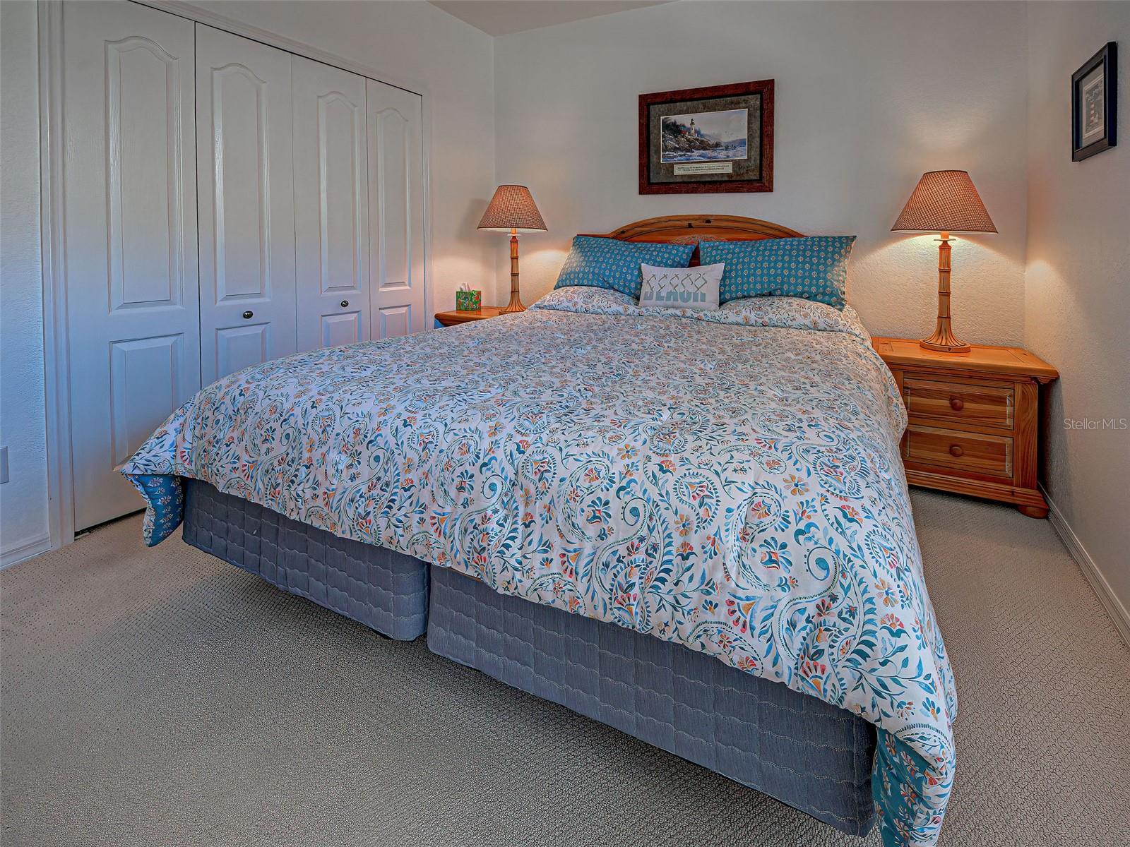 Image 32 of 53 For 1749 Fountain View Circle