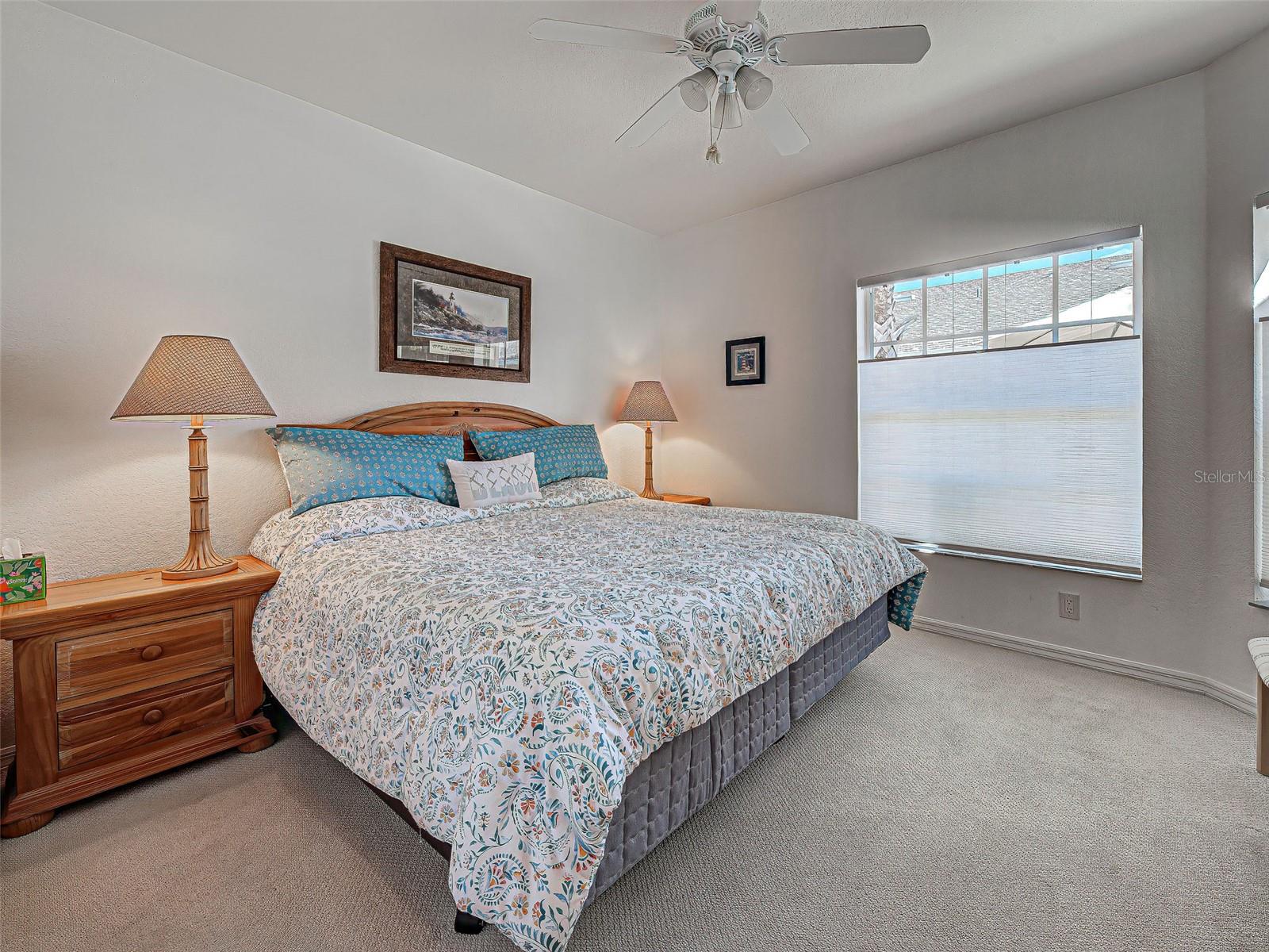 Image 33 of 53 For 1749 Fountain View Circle