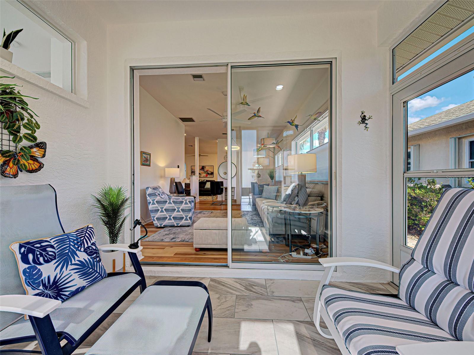 Image 37 of 53 For 1749 Fountain View Circle