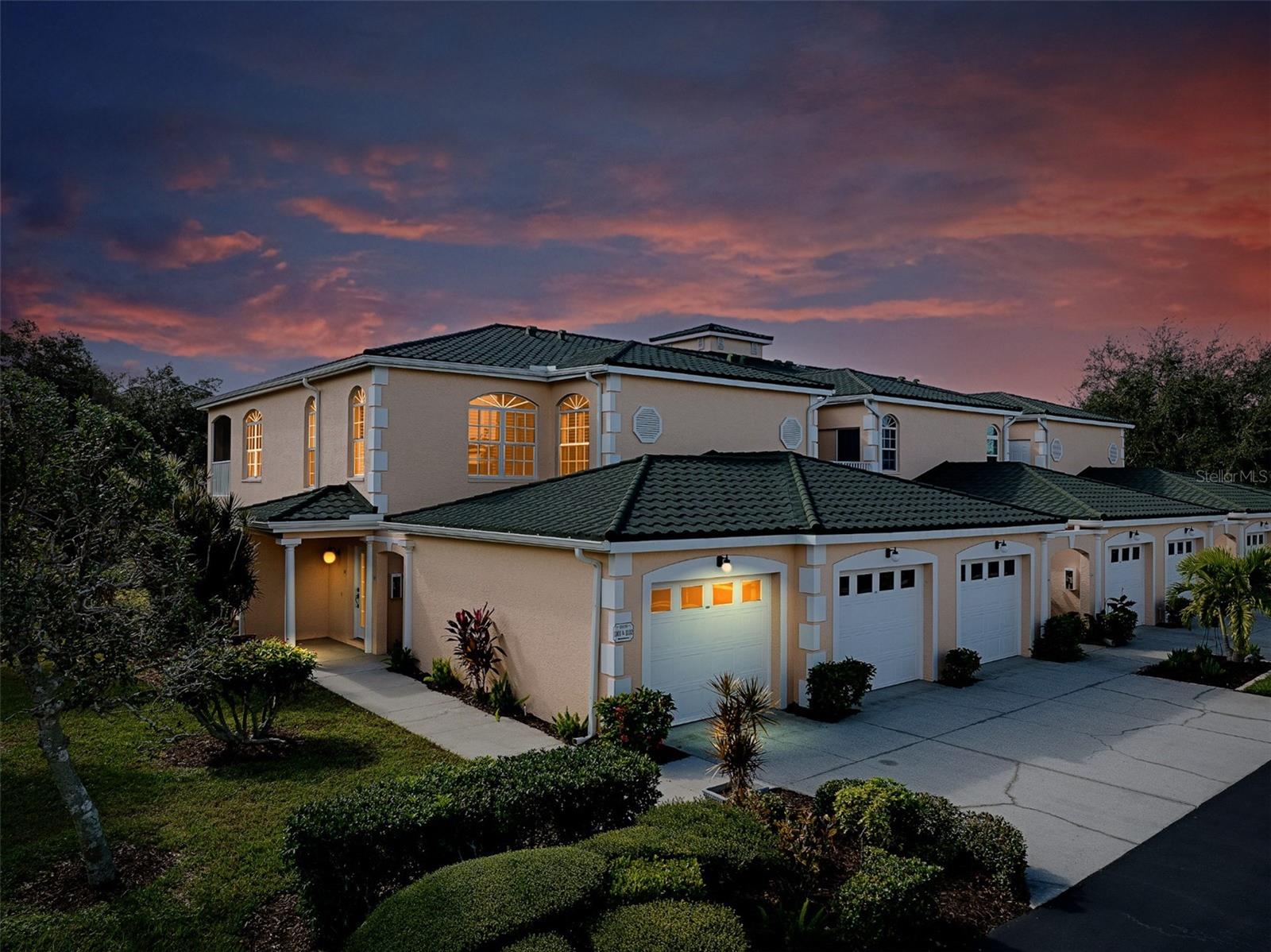 Details for 1102 Gondola Park Drive 1102, VENICE, FL 34292