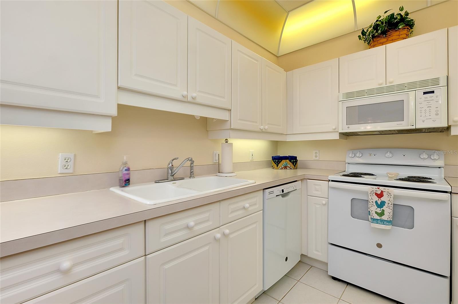 Image 44 of 66 For 1102 Gondola Park Drive 1102