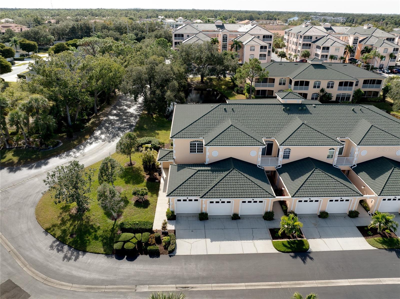 Image 9 of 66 For 1102 Gondola Park Drive 1102