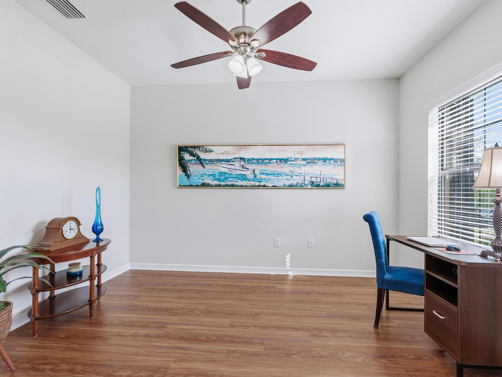 Image 20 of 35 For 209 Malina Court