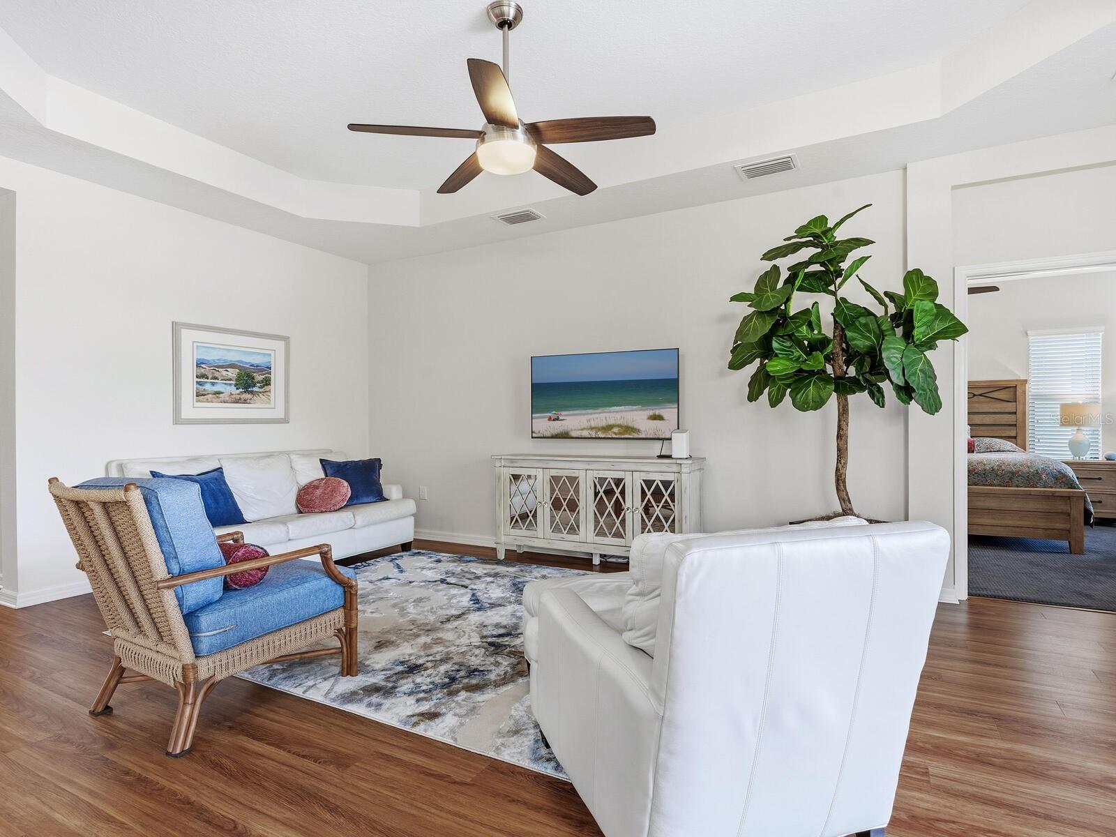 Image 8 of 35 For 209 Malina Court