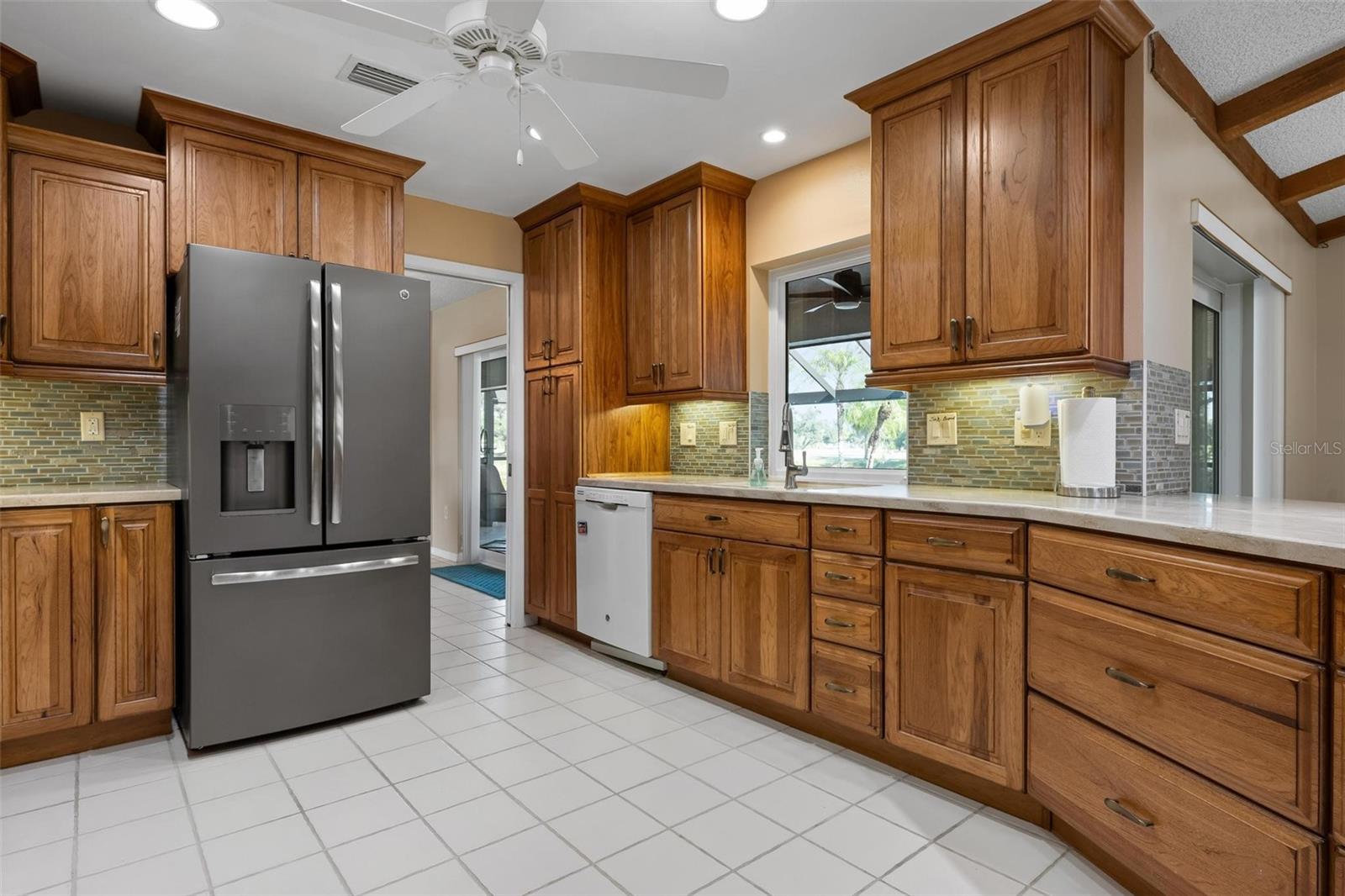 Image 14 of 71 For 1938 Innisbrook Court