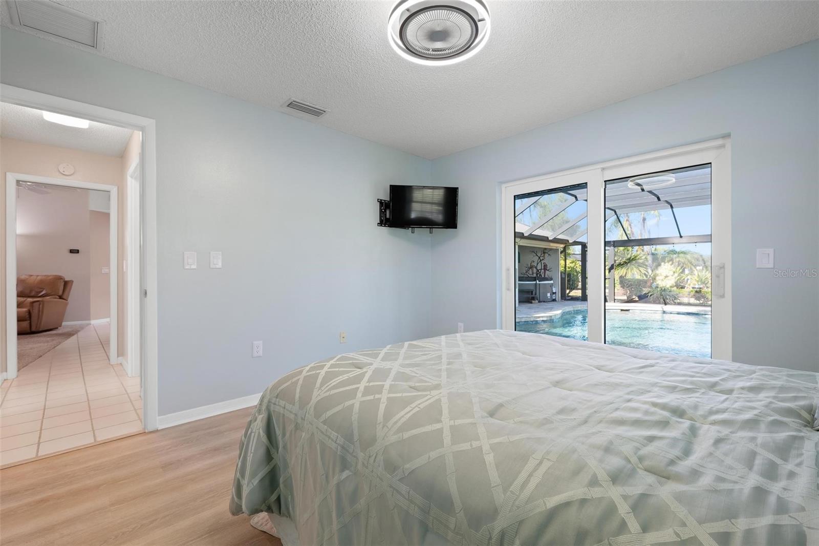 Image 40 of 71 For 1938 Innisbrook Court