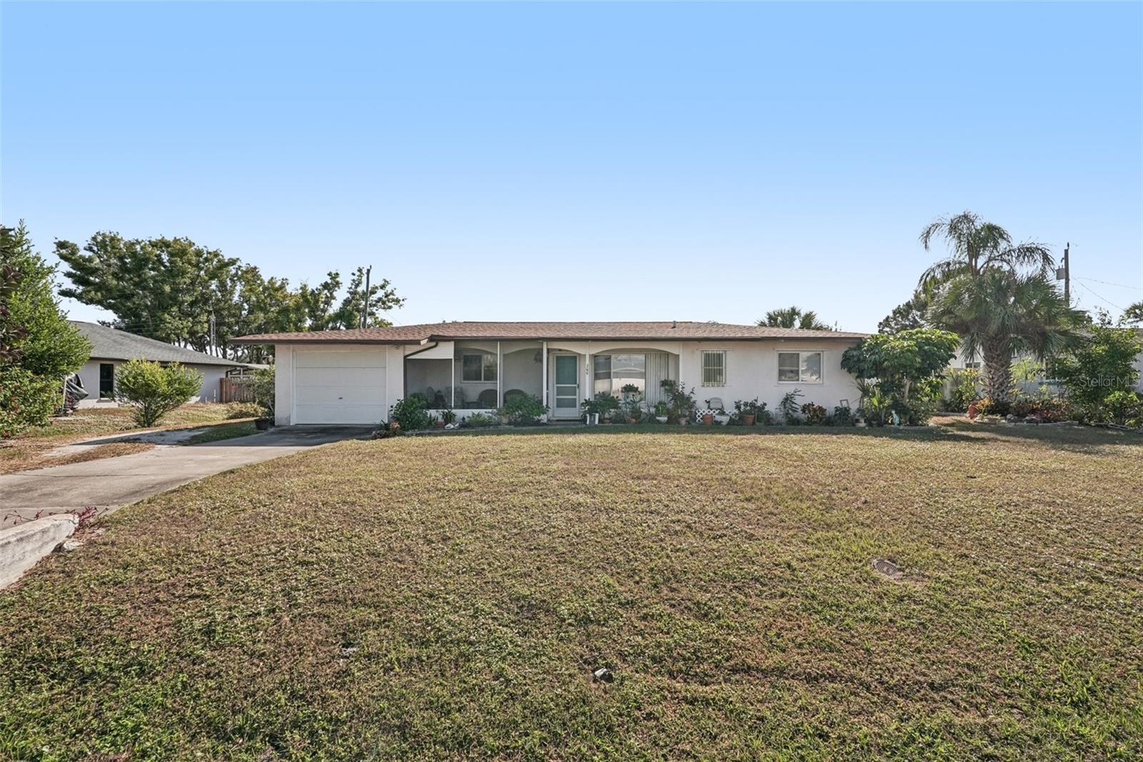 Details for 300 Gardenia Road, VENICE, FL 34293