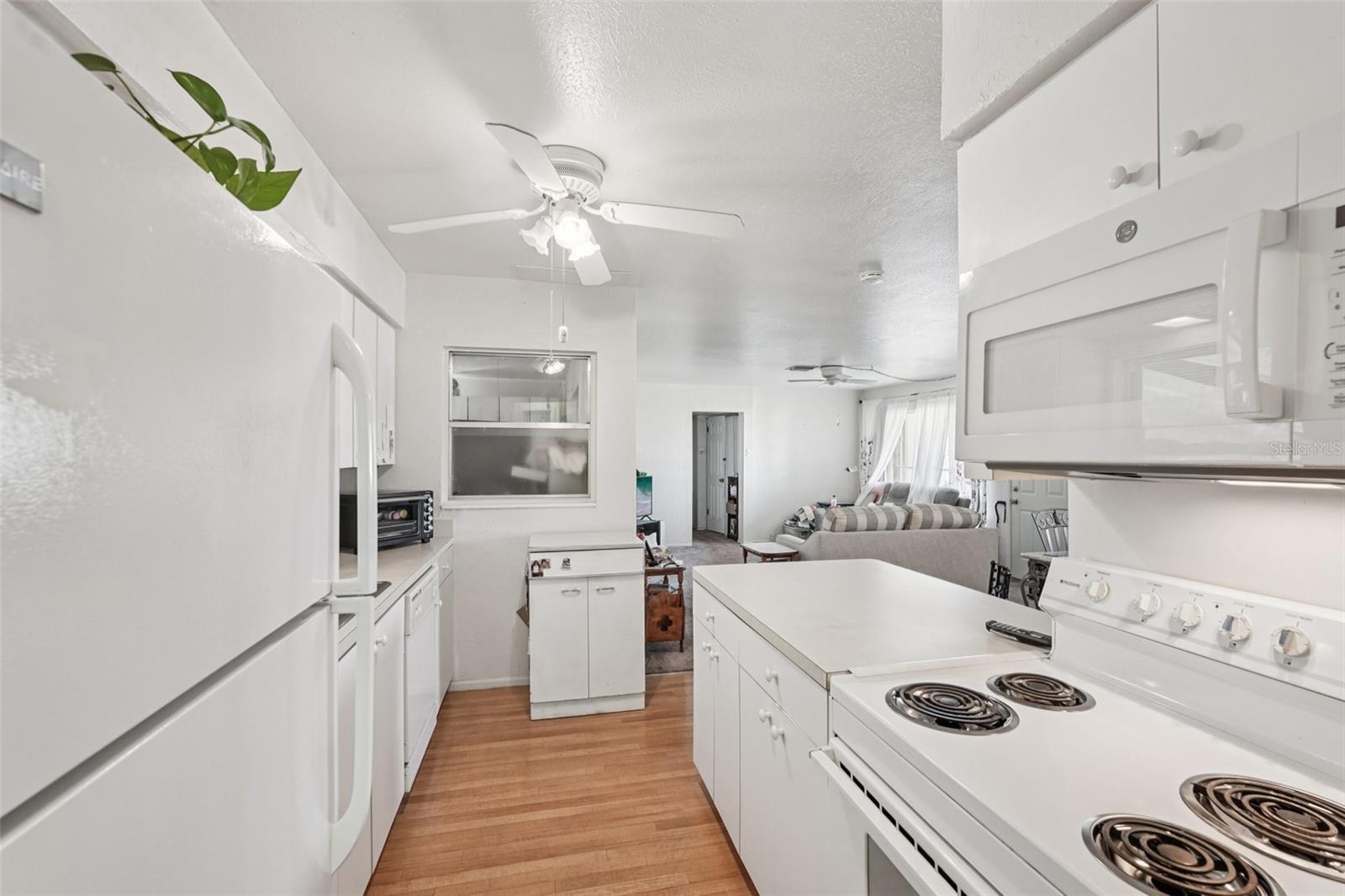 Image 18 of 31 For 300 Gardenia Road