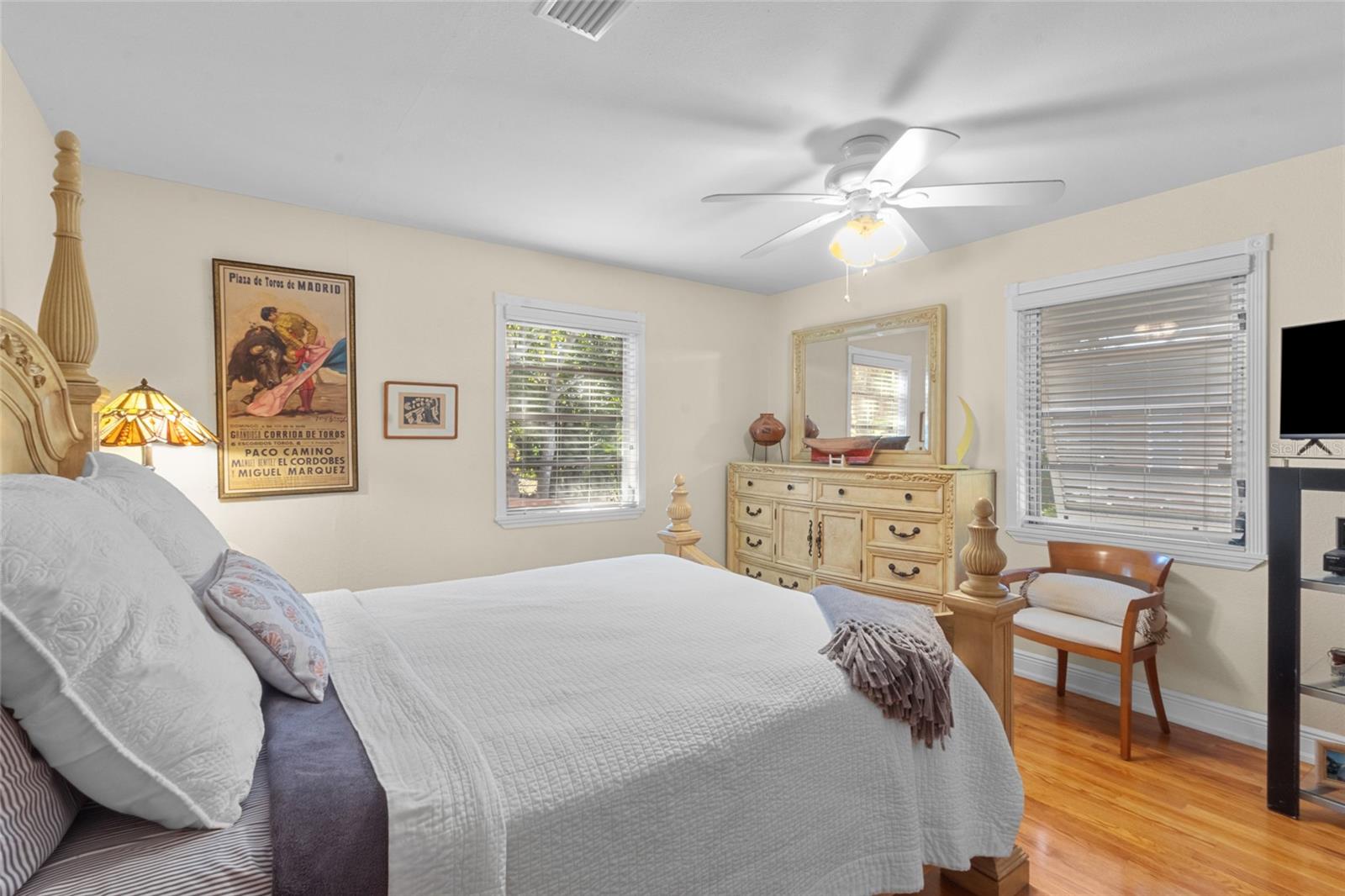 Image 16 of 40 For 420 Pensacola Road