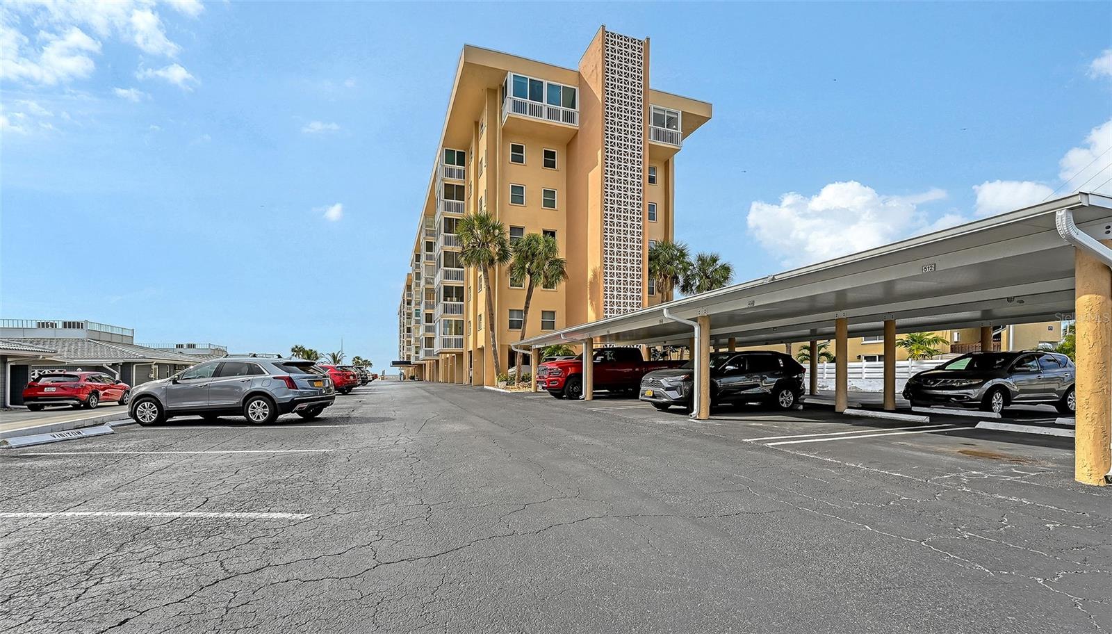 Image 26 of 38 For 1255 Tarpon Center Drive 414