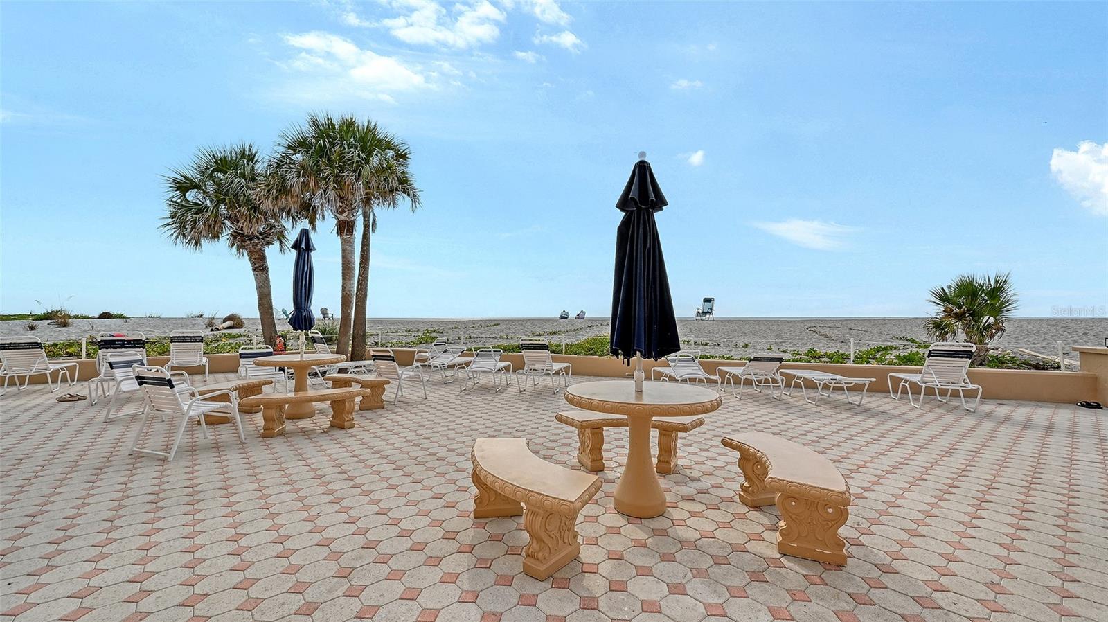 Image 34 of 38 For 1255 Tarpon Center Drive 414