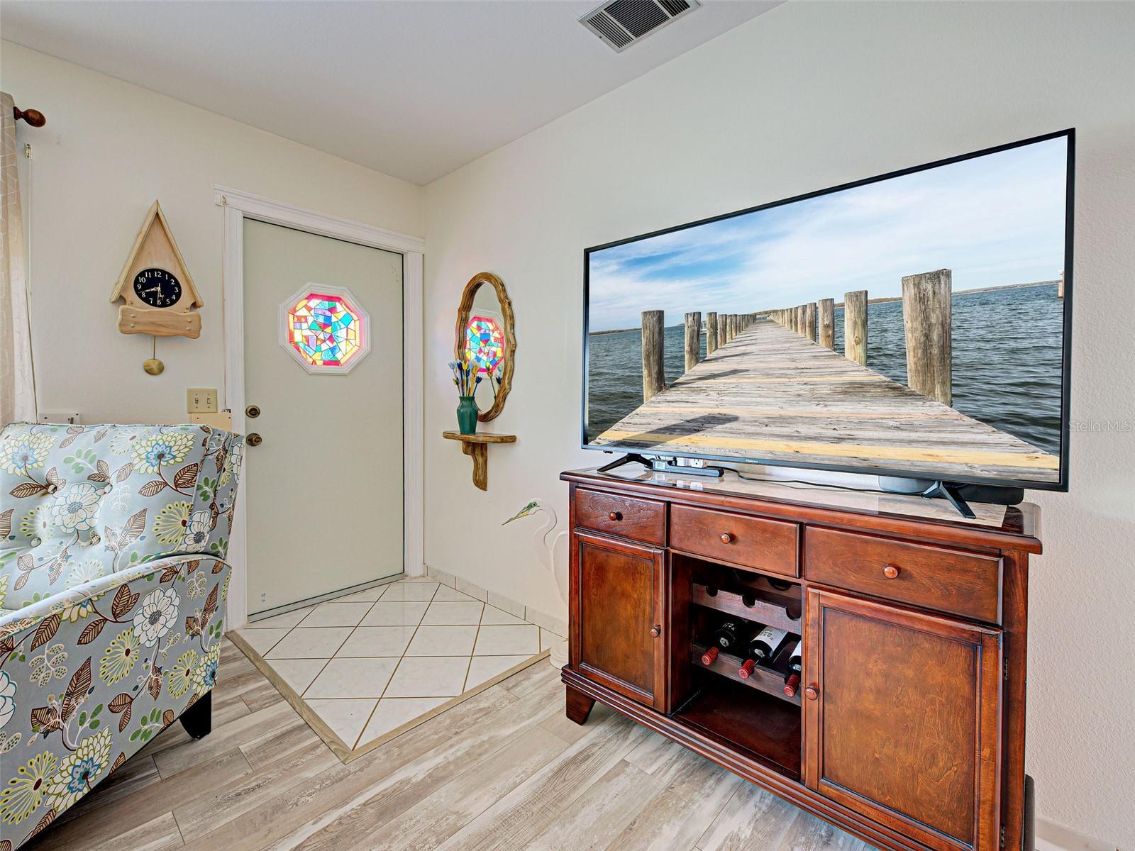 Image 4 of 45 For 7564 Joppa Street