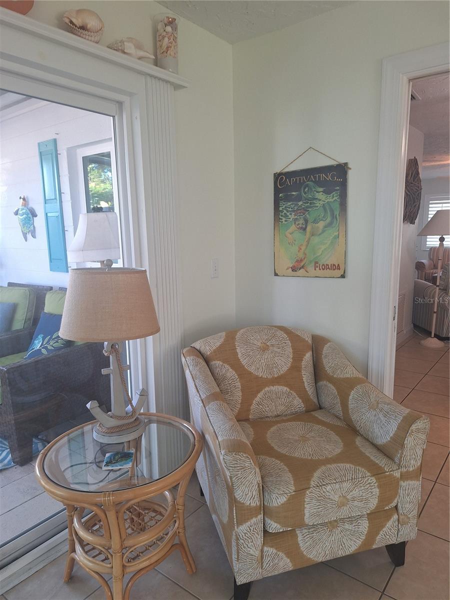 Image 10 of 36 For 516 Serata Street