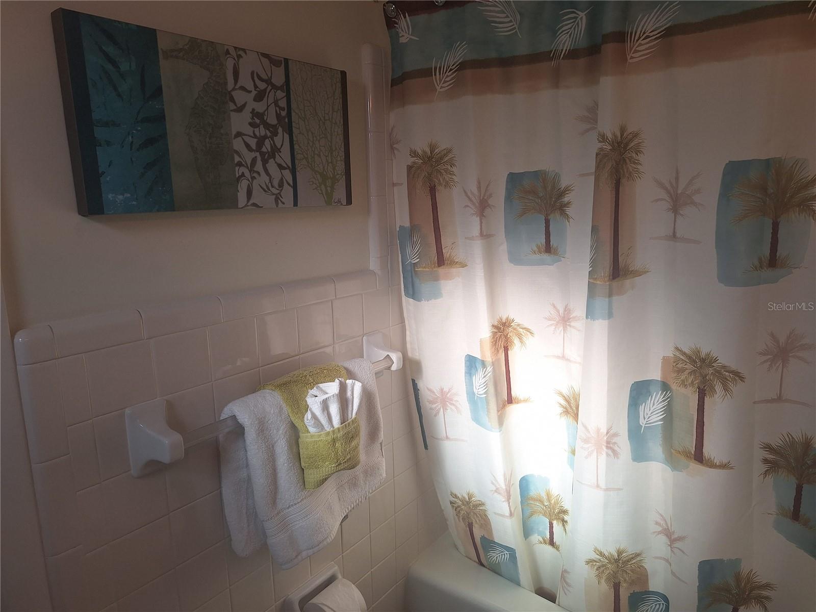 Image 18 of 36 For 516 Serata Street