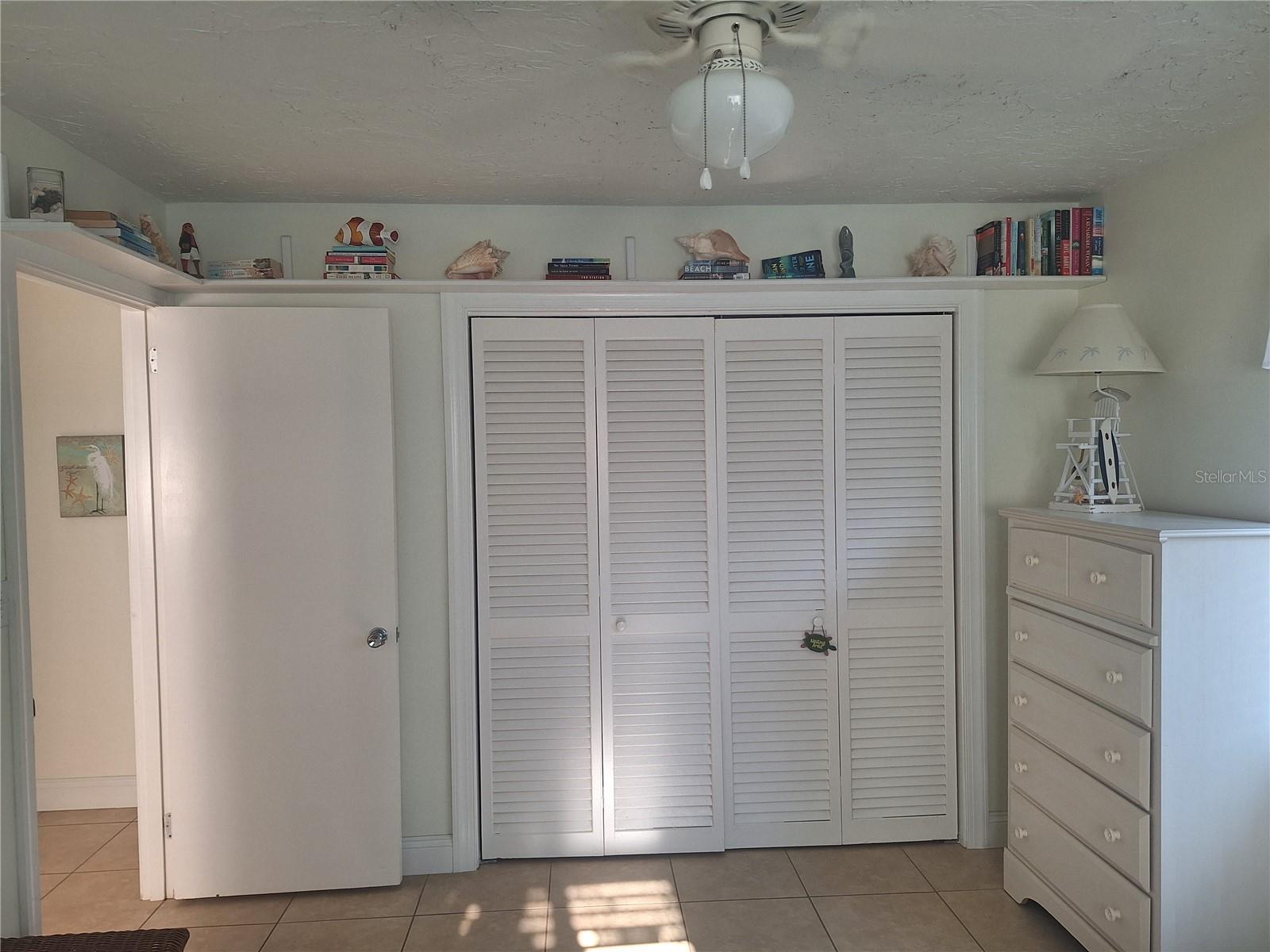 Image 20 of 36 For 516 Serata Street