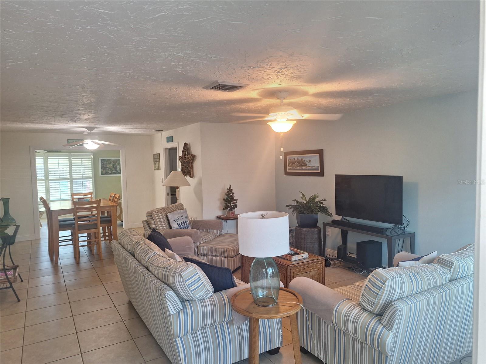 Image 5 of 36 For 516 Serata Street