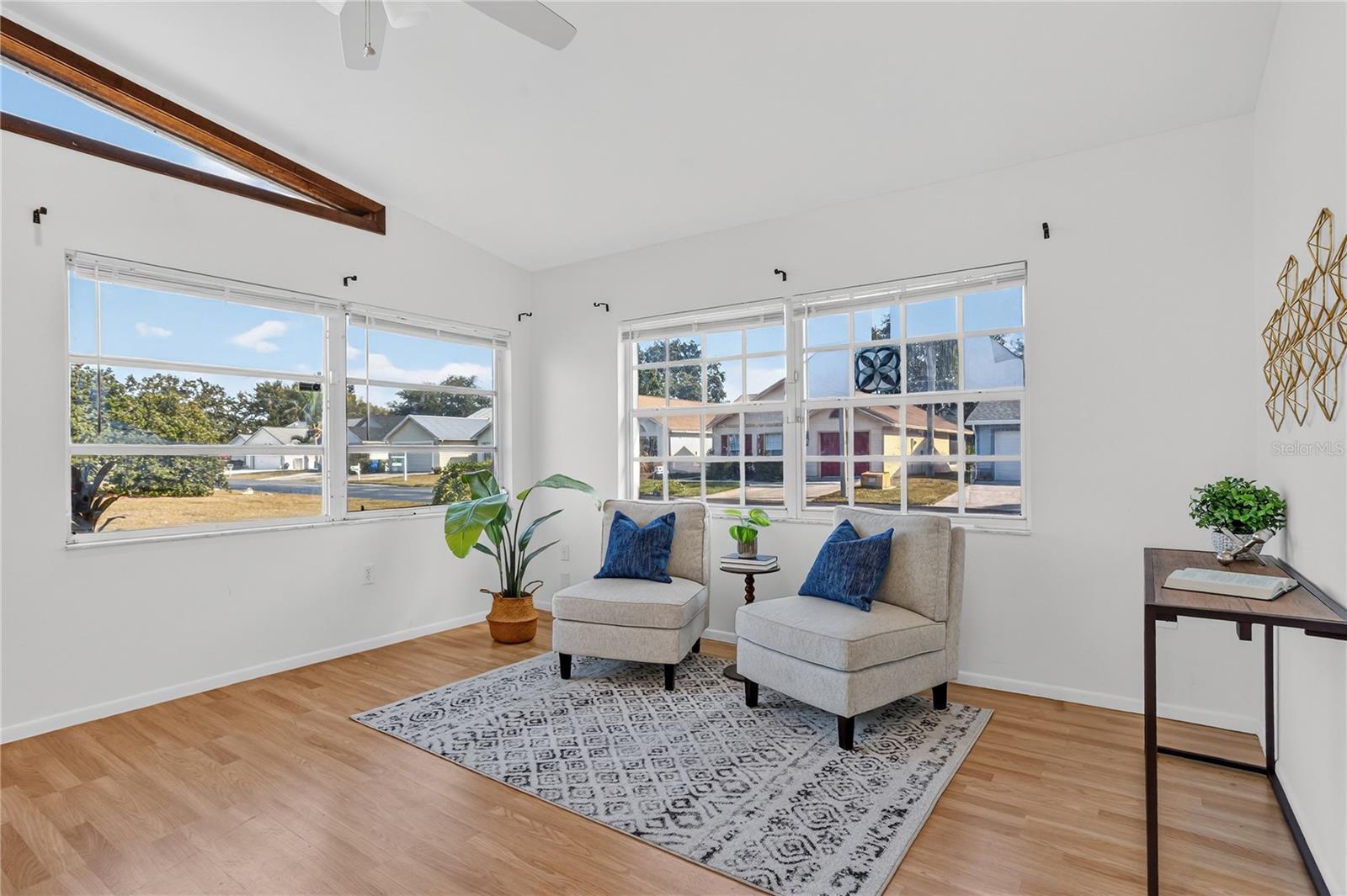 Image 10 of 35 For 3944 37th Street Court W