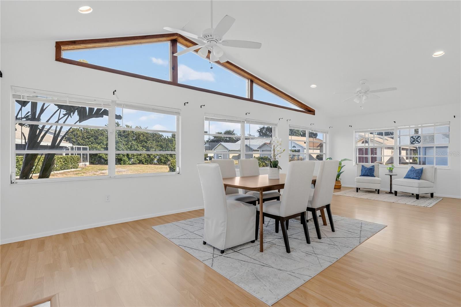 Image 7 of 35 For 3944 37th Street Court W