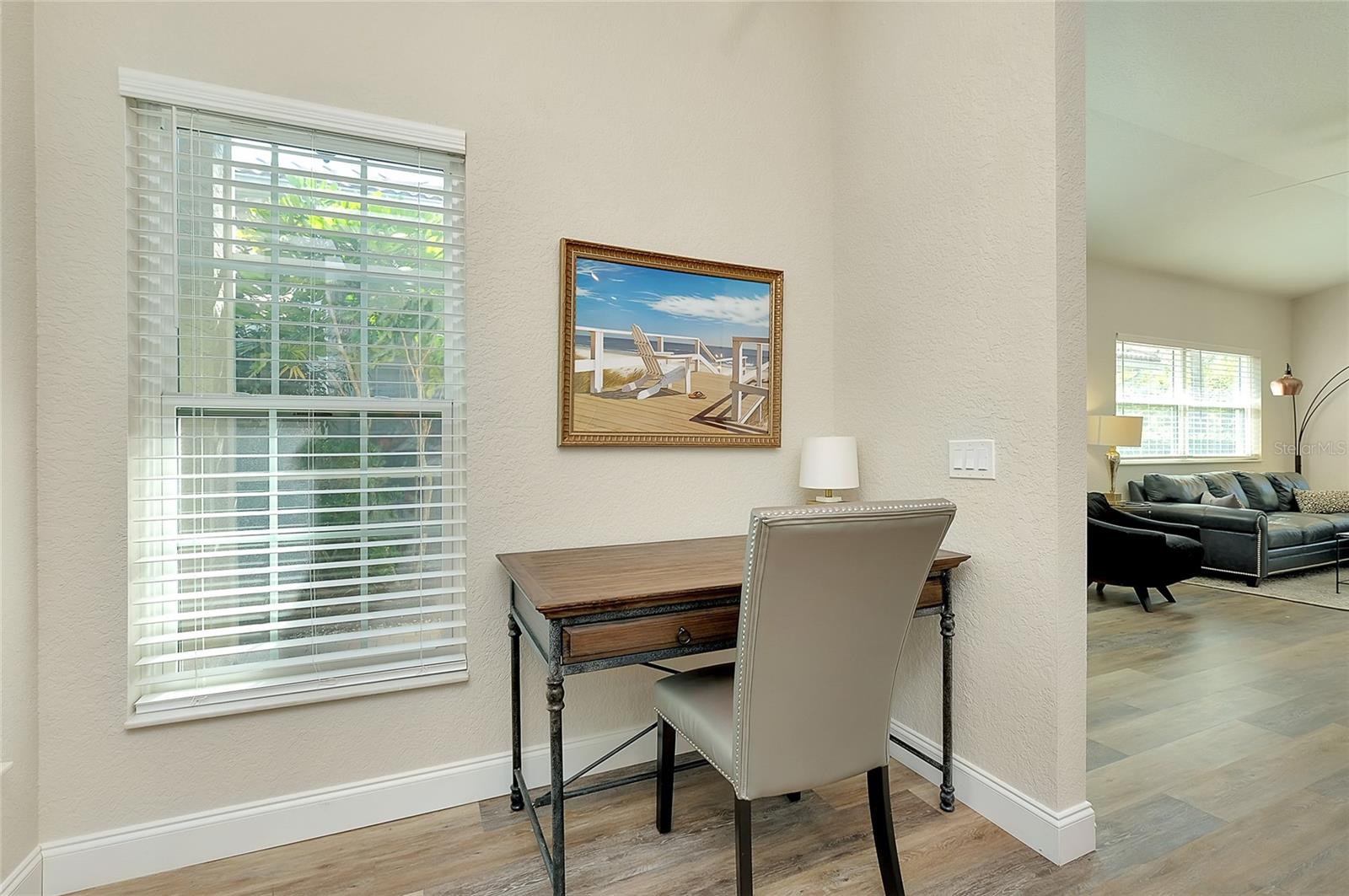 Image 17 of 77 For 4470 Corso Venetia Boulevard